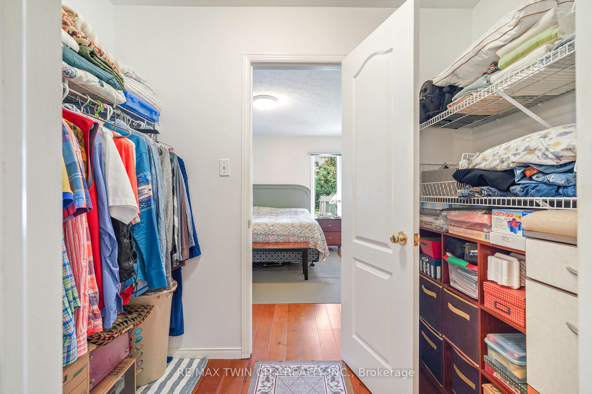 Photo 23 of 5 Anastasia Crescent, Brantford — HOMEH