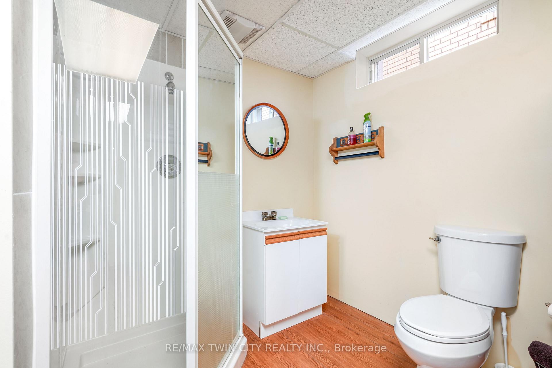 Photo 34 of 5 Anastasia Crescent, Brantford — HOMEH