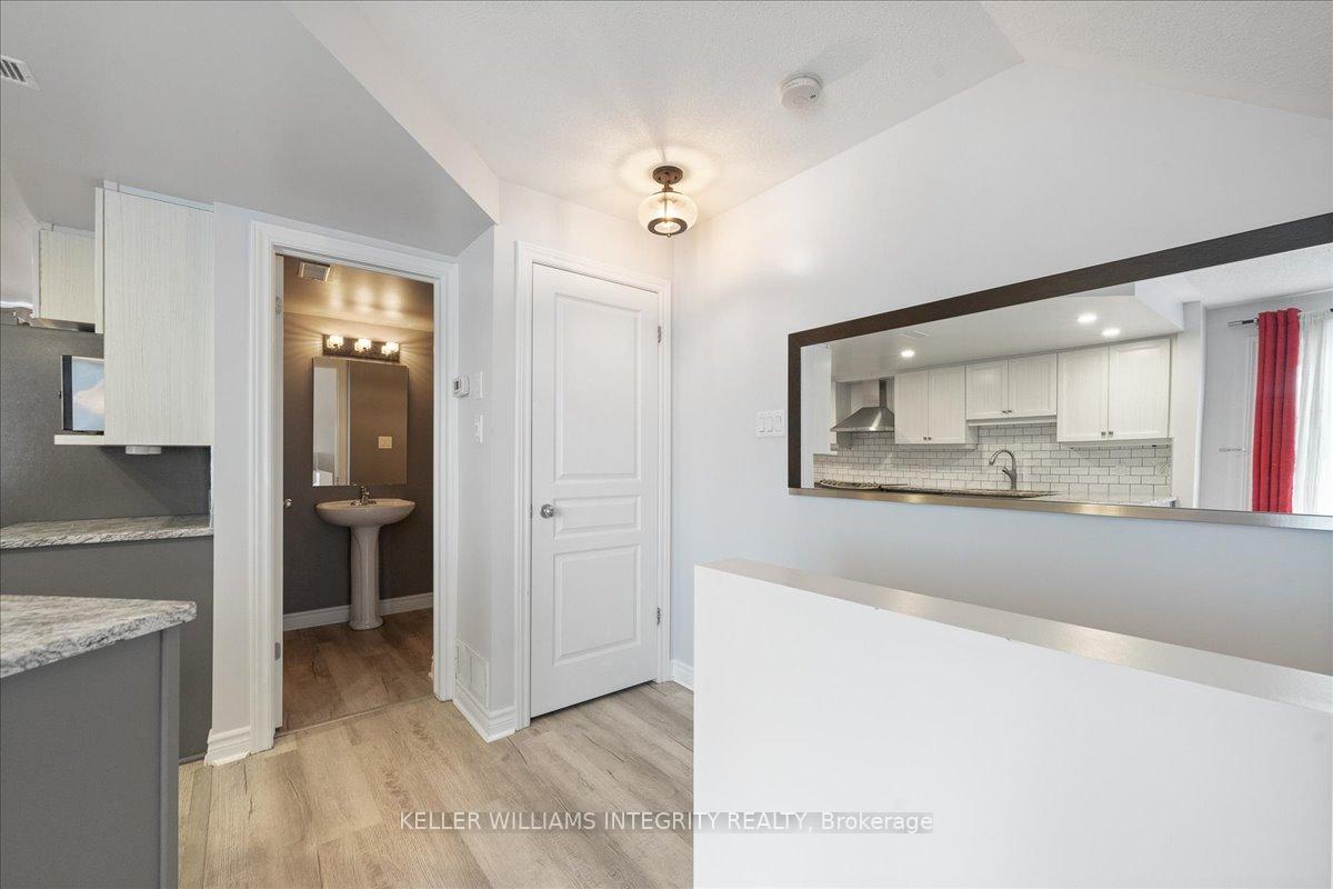 Photo 3 of Unit 55, 53 Crosby, Ottawa, Avalon East — HOMEH