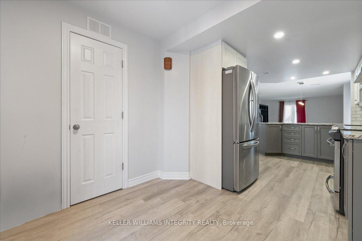 Photo 11 of Unit 55, 53 Crosby, Ottawa, Avalon East — HOMEH