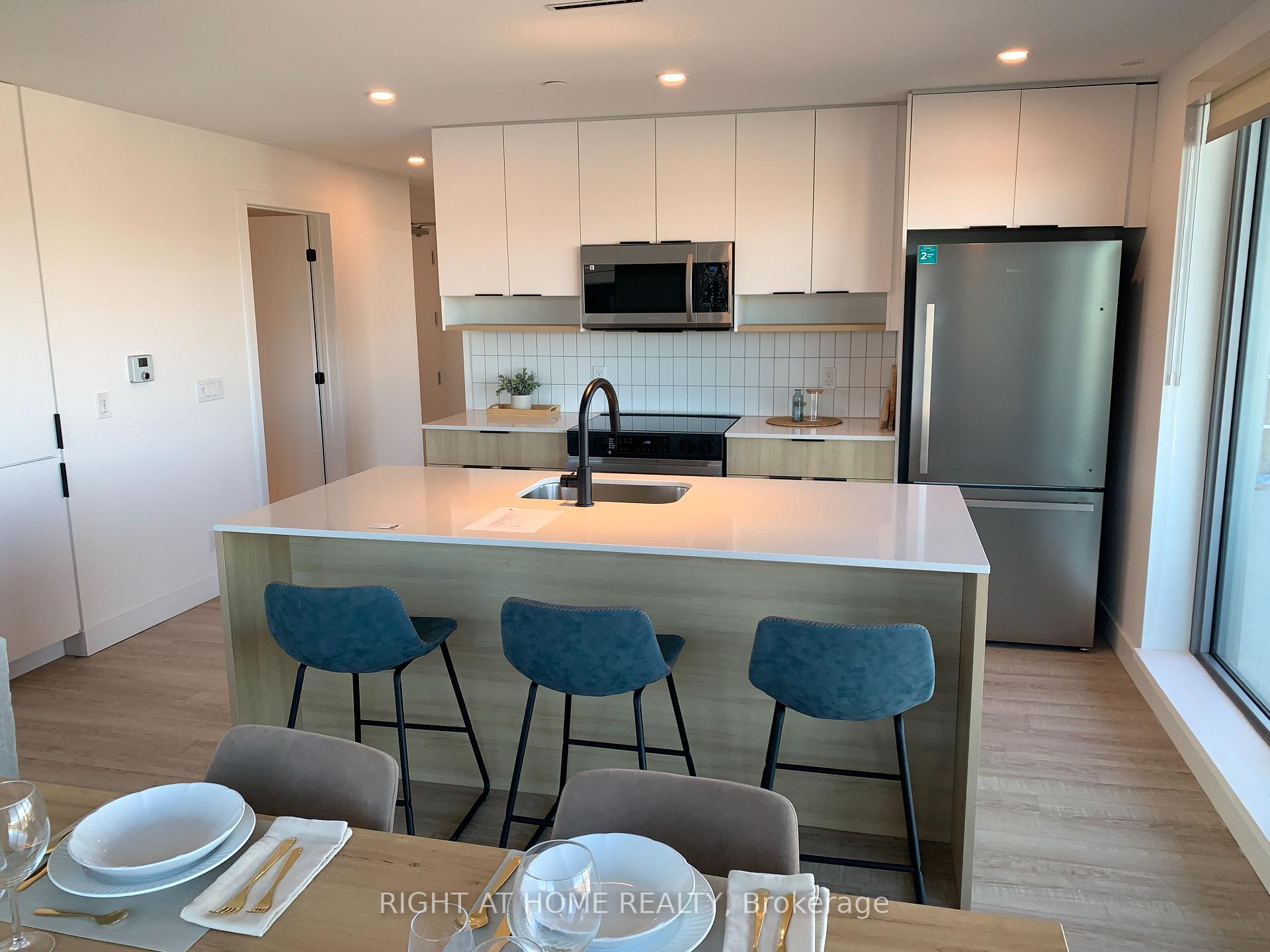 Photo 5 of Unit 802, 1250 Cummings Avenue, Ottawa, Cyrville — HOMEH
