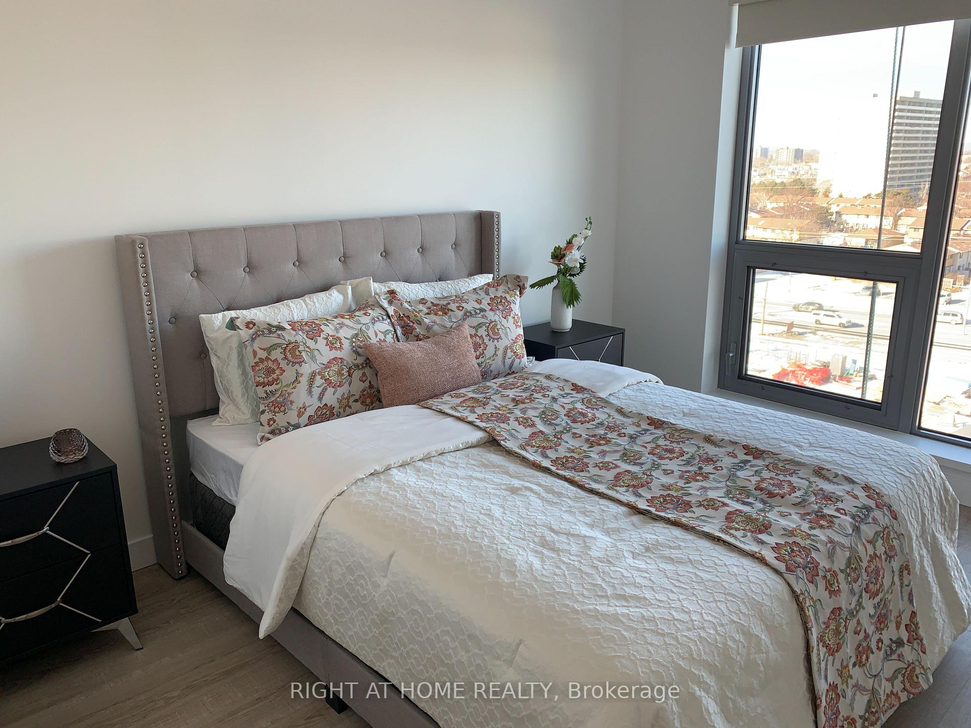 Photo 12 of Unit 802, 1250 Cummings Avenue, Ottawa, Cyrville — HOMEH