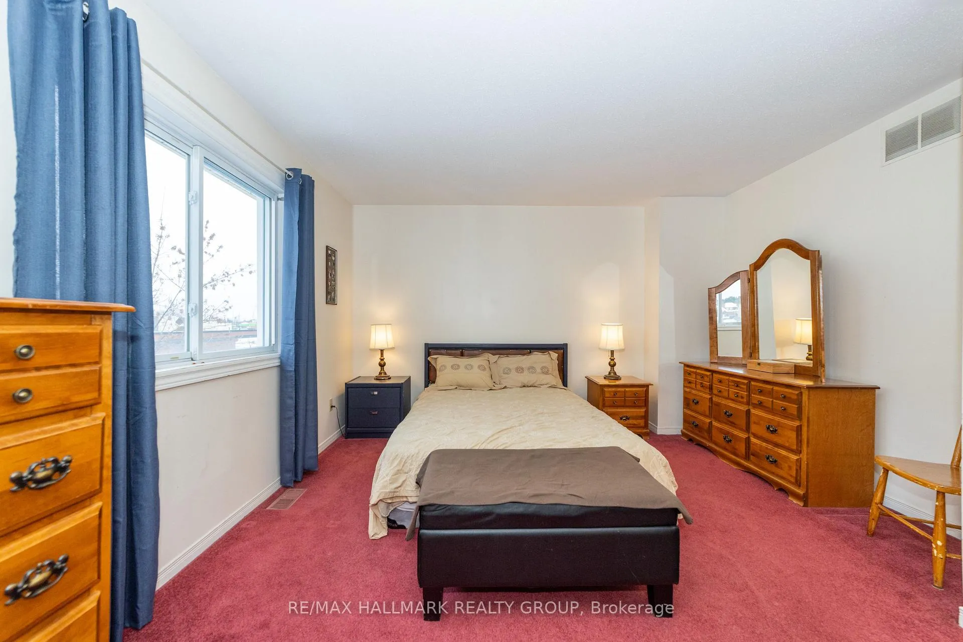 Photo 16 of Unit 29, 935 Cookshire Crescent, Ottawa, Fallingbrook/Ridgemount — HOMEH