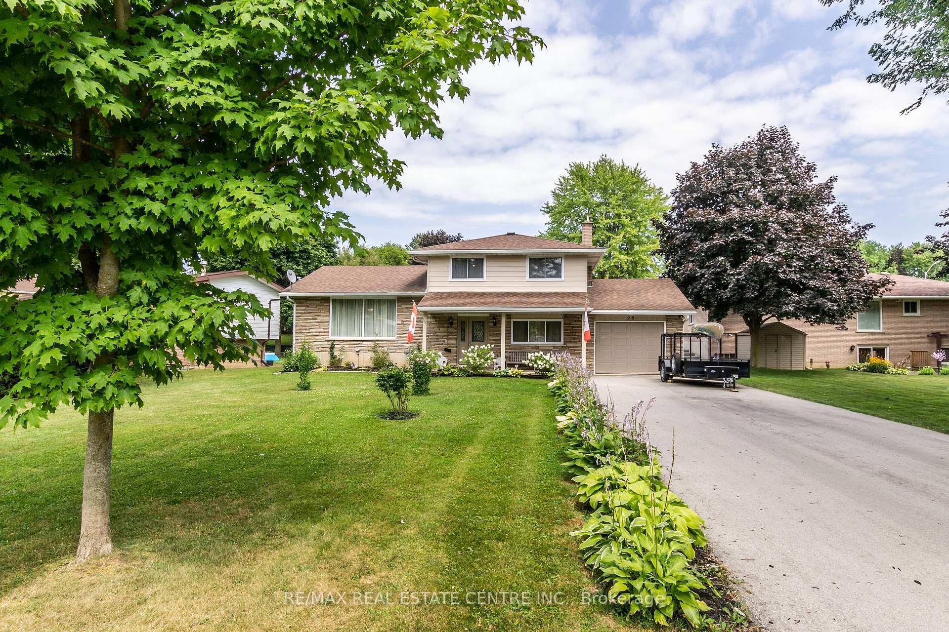 Photo 1 of 20 Ridout Street, Brockton — HOMEH