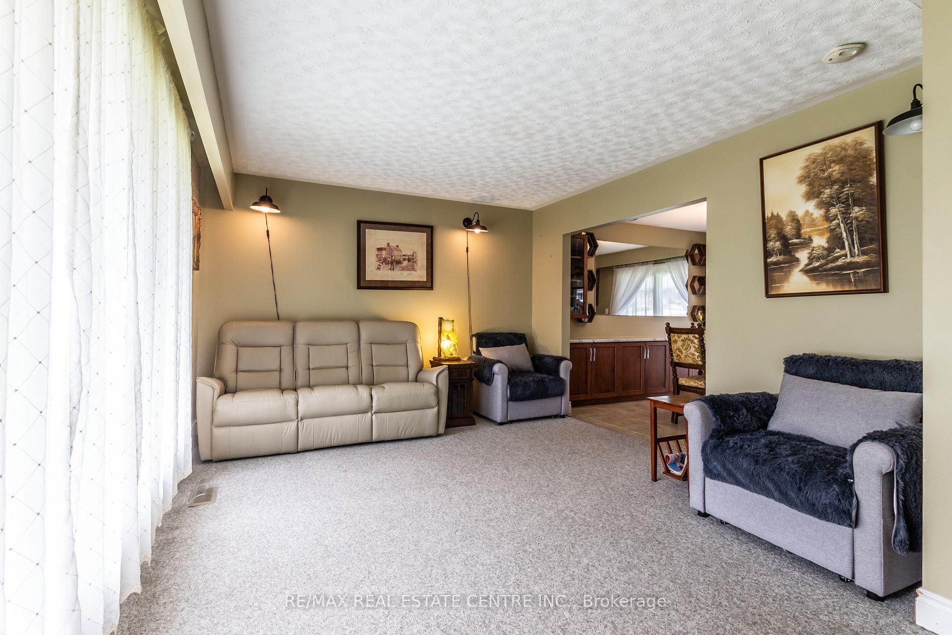 Photo 7 of 20 Ridout Street, Brockton — HOMEH