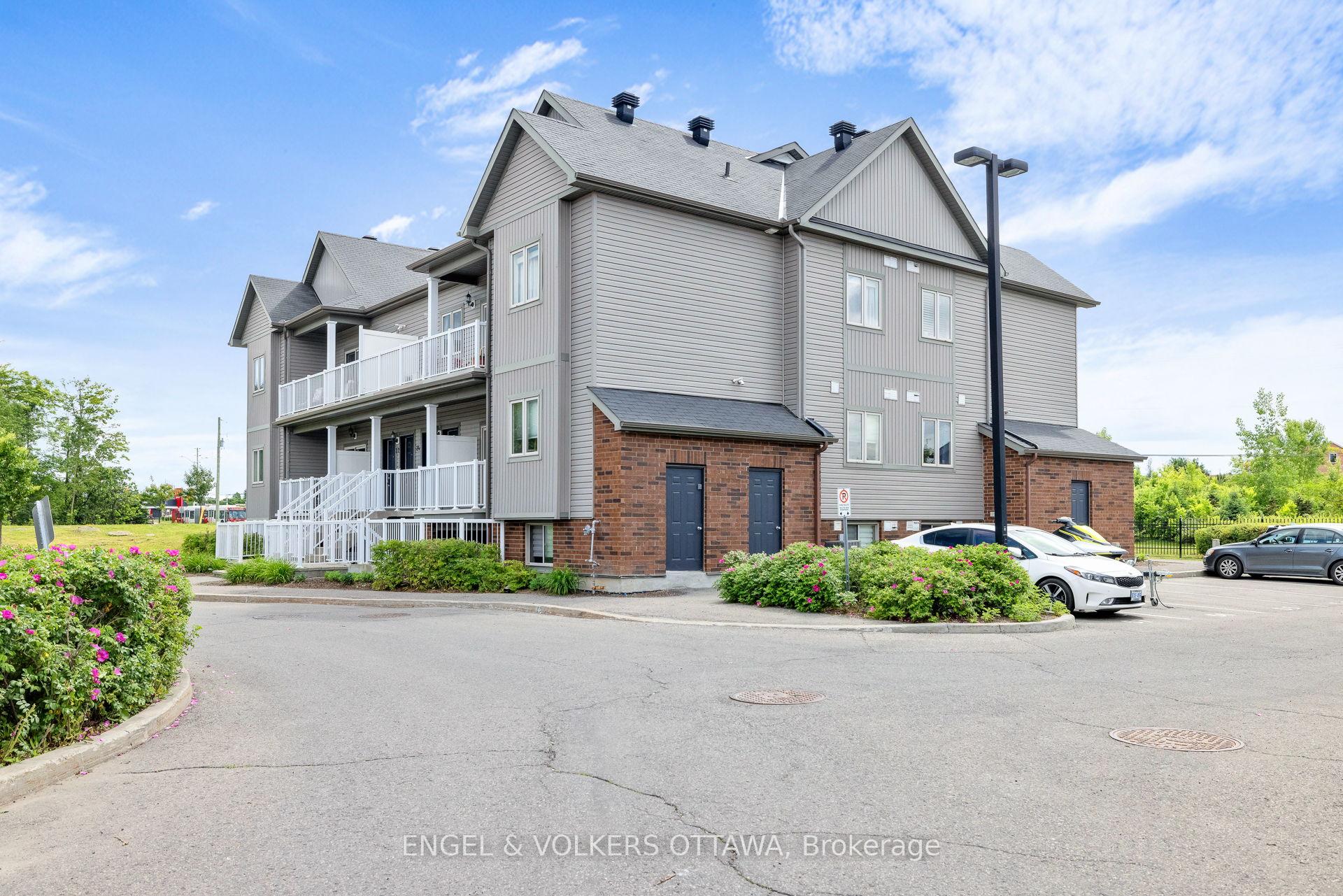 Photo 6 of Unit 4, 44 Sternes Private, Ottawa, Springridge/East Village — HOMEH