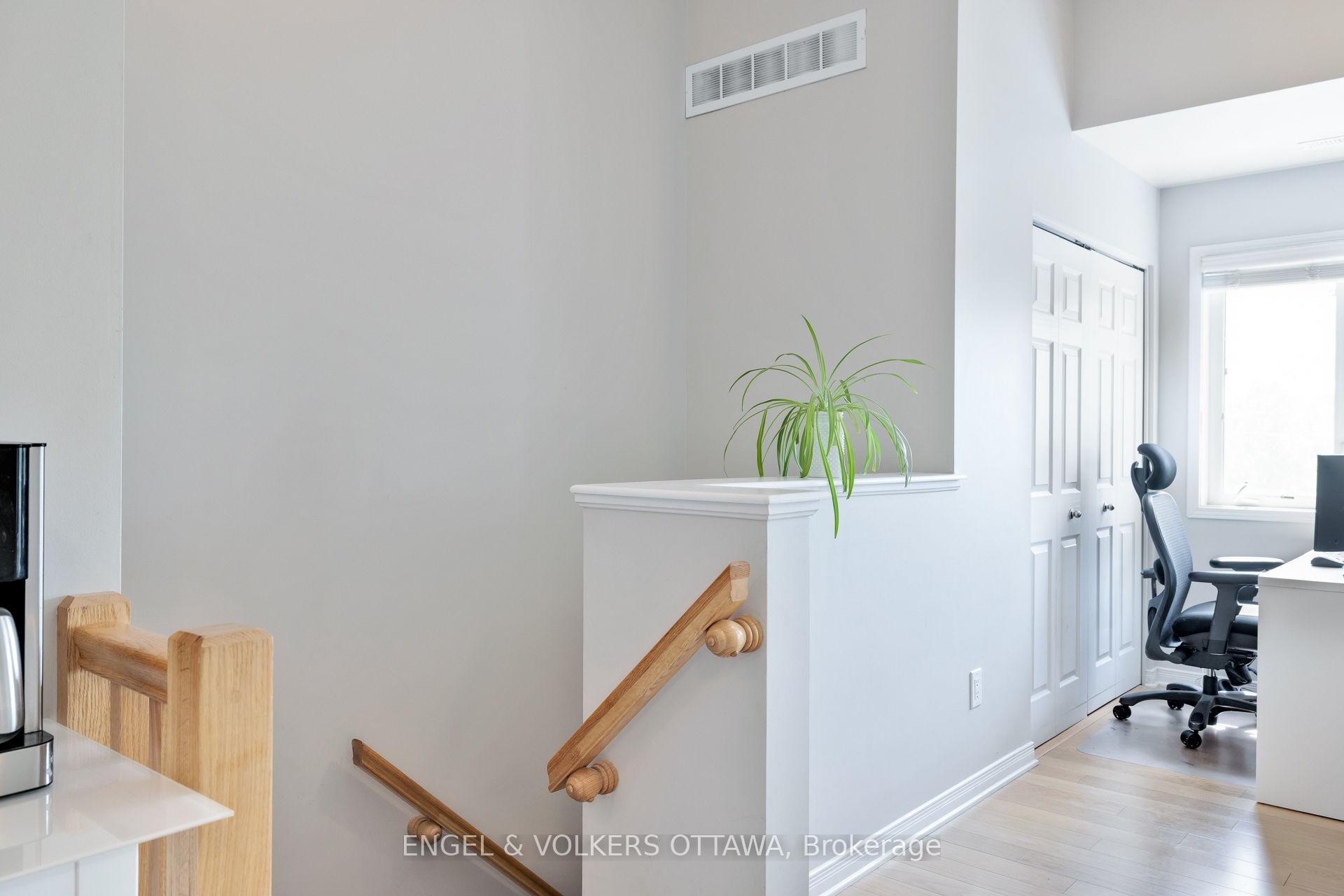 Photo 8 of Unit 4, 44 Sternes Private, Ottawa, Springridge/East Village — HOMEH