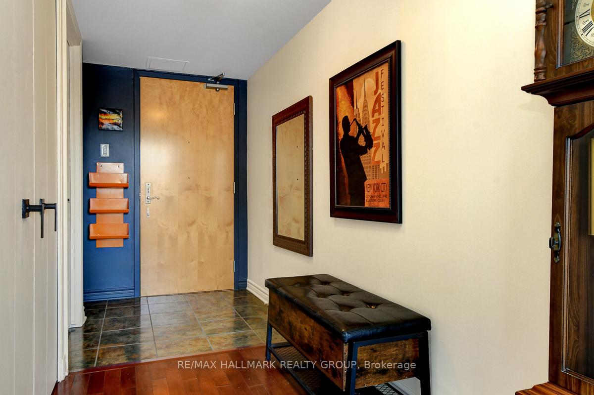 Photo 5 of Unit 305, 200 Lett Street, Ottawa, West Centre Town — HOMEH