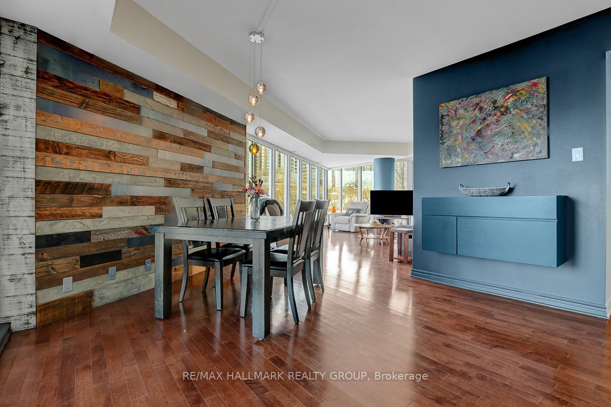 Photo 9 of Unit 305, 200 Lett Street, Ottawa, West Centre Town — HOMEH