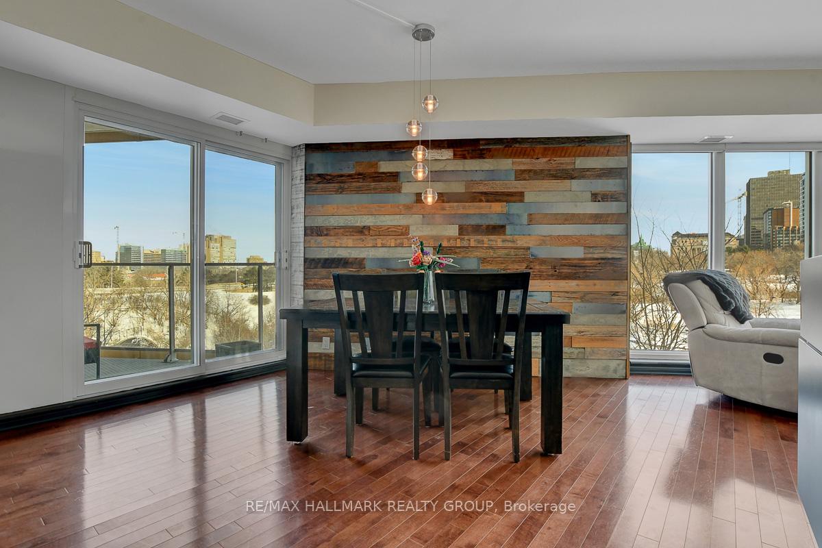 Photo 10 of Unit 305, 200 Lett Street, Ottawa, West Centre Town — HOMEH