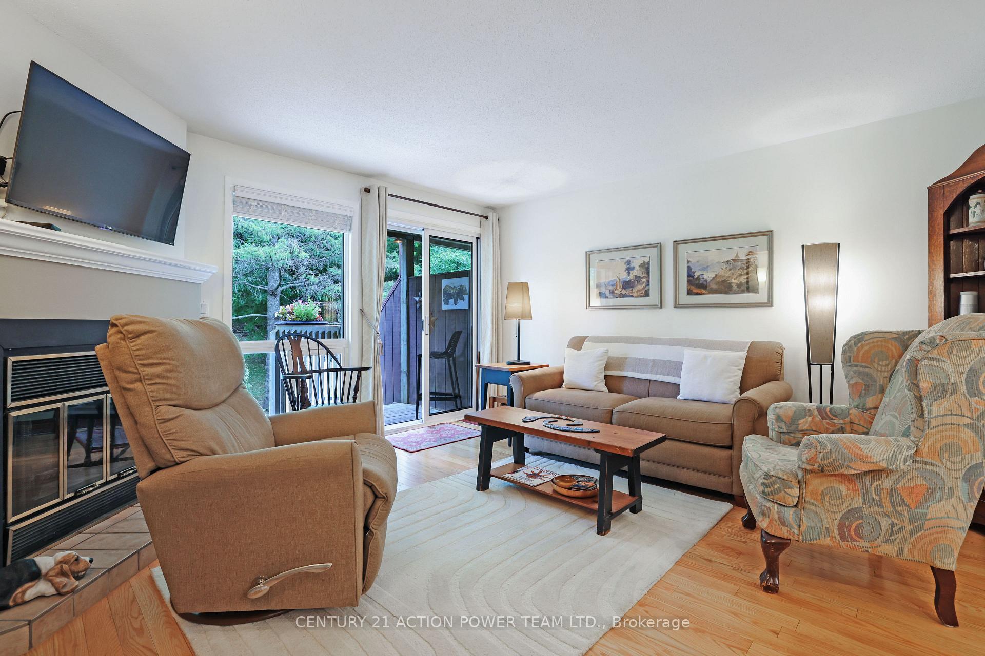 Photo 14 of Unit A, 6746 Jeanne D'Arc Boulevard, Ottawa, Convent Glen North — HOMEH