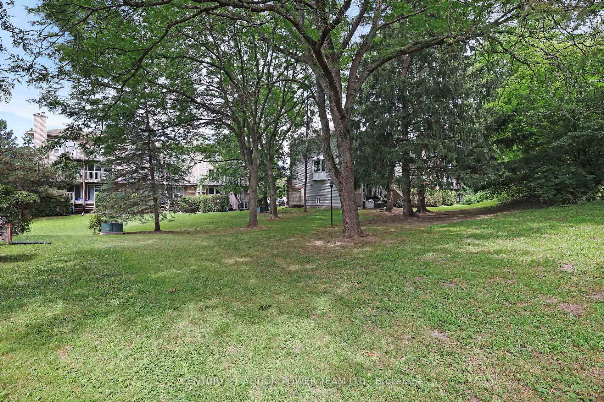 Photo 50 of Unit A, 6746 Jeanne D'Arc Boulevard, Ottawa, Convent Glen North — HOMEH