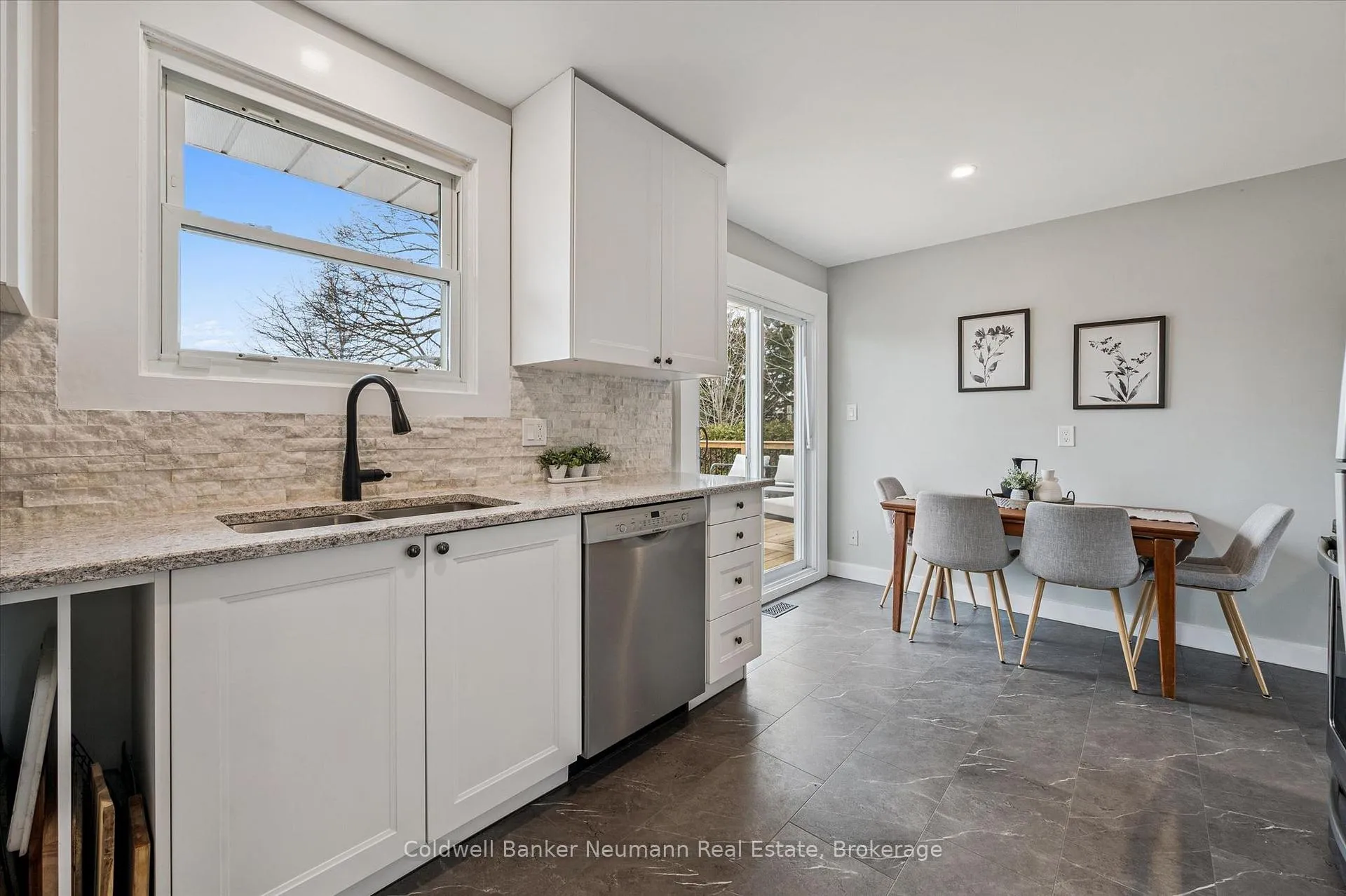 Photo 10 of 32 Sleeman Avenue, Guelph, Junction/Onward Willow — HOMEH