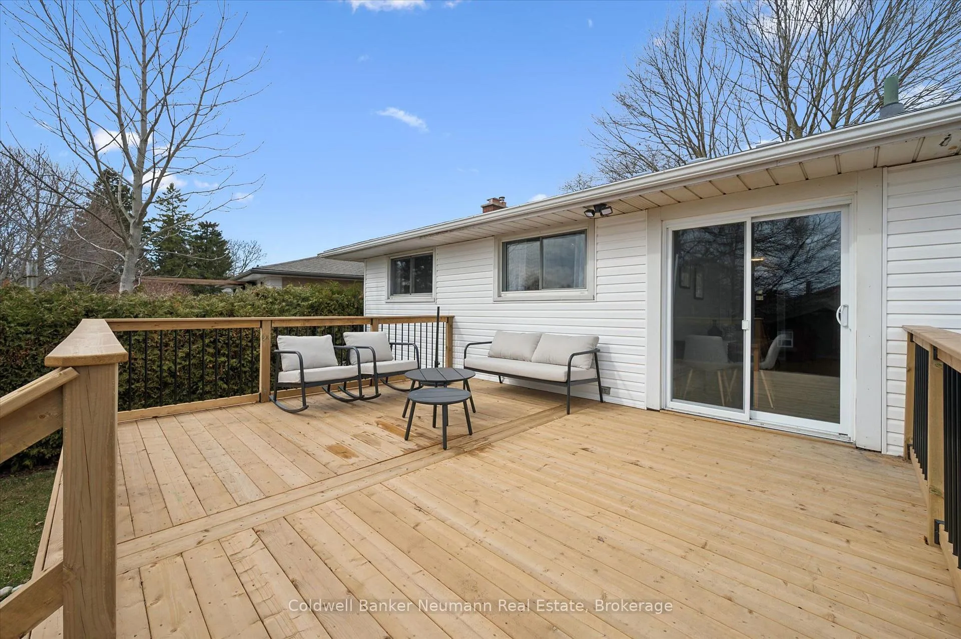 Photo 26 of 32 Sleeman Avenue, Guelph, Junction/Onward Willow — HOMEH