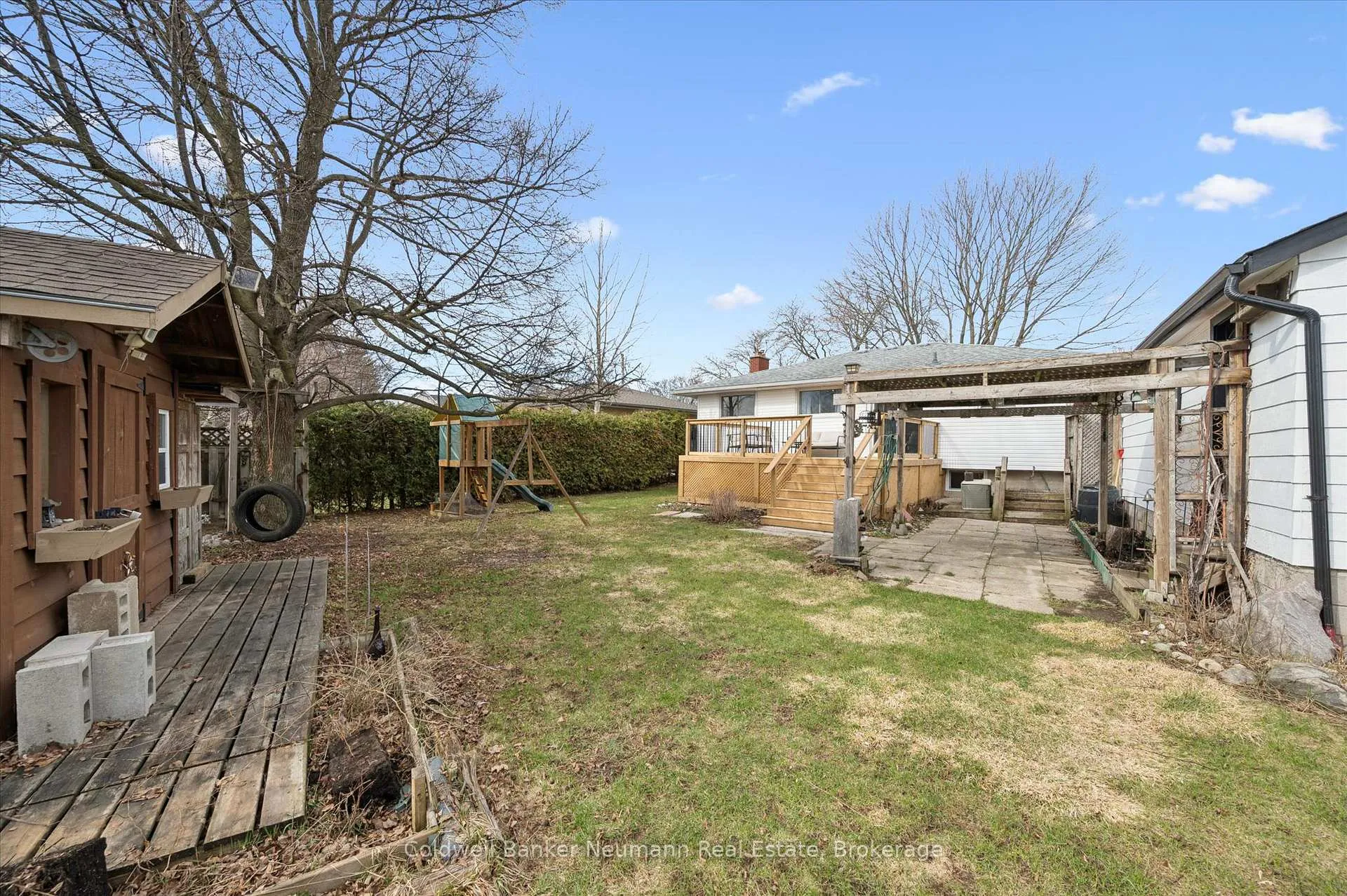 Photo 28 of 32 Sleeman Avenue, Guelph, Junction/Onward Willow — HOMEH