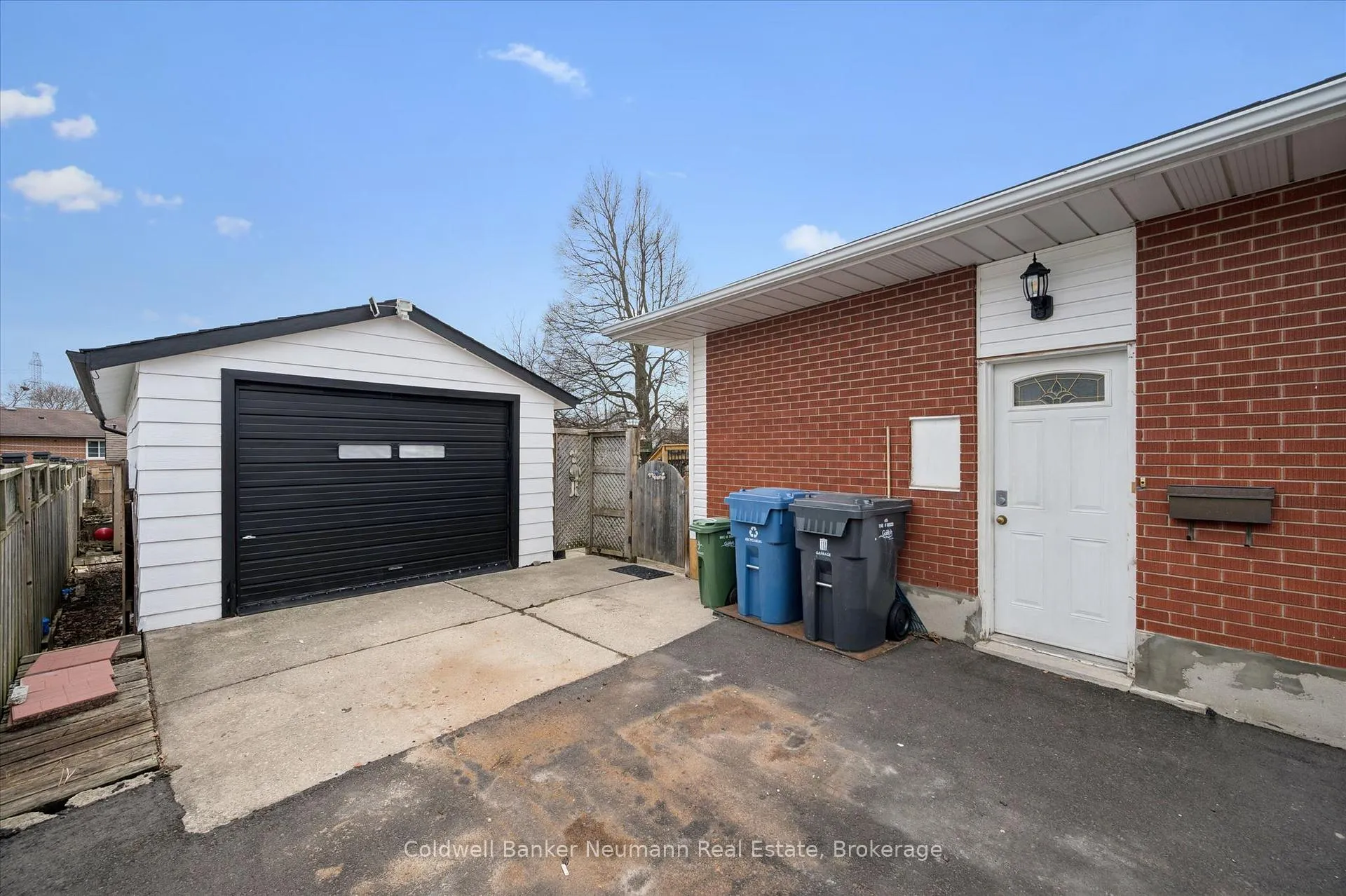 Photo 31 of 32 Sleeman Avenue, Guelph, Junction/Onward Willow — HOMEH