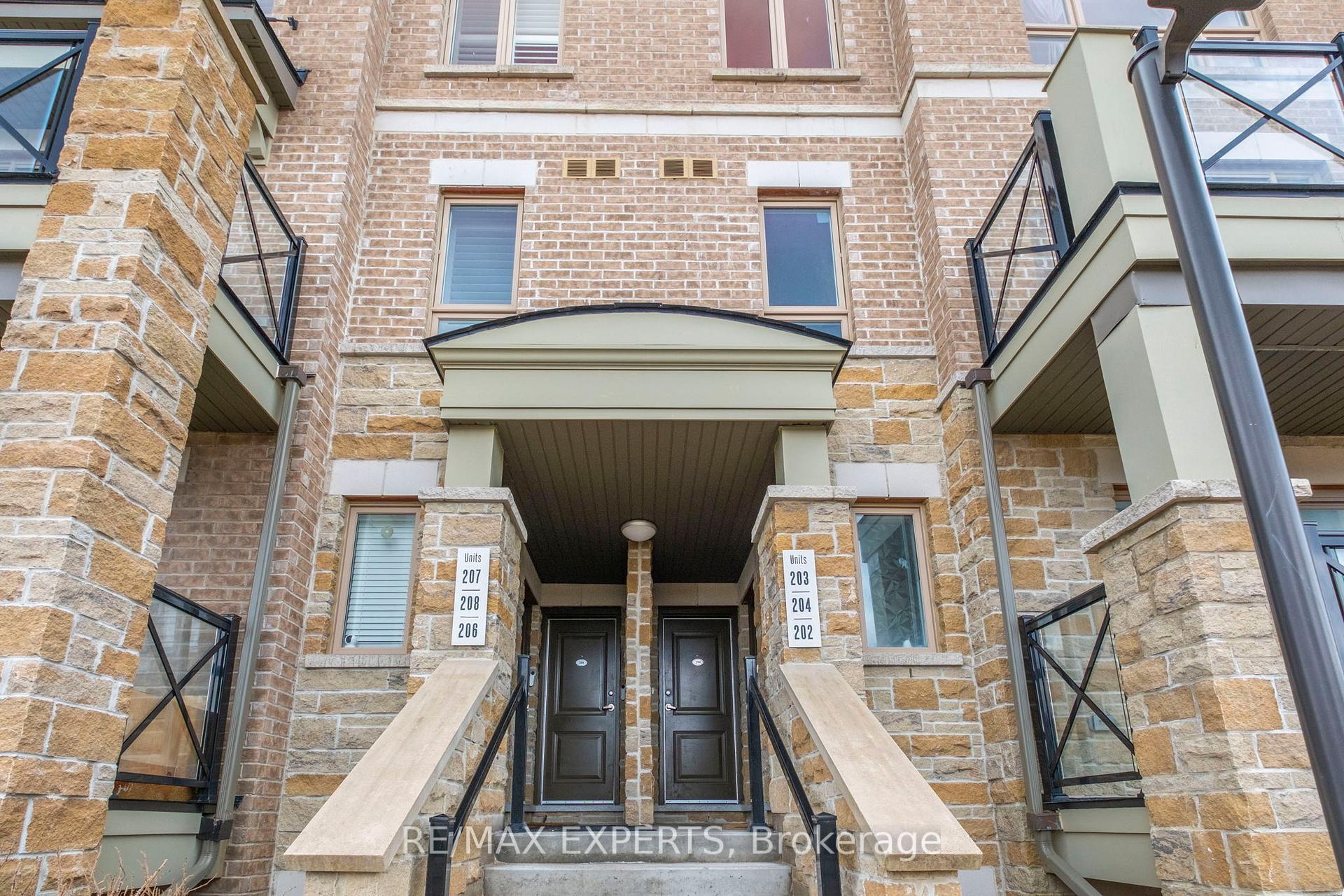 Photo 3 of Unit 204, 10 Dunsheath Way, Markham, Cornell — HOMEH