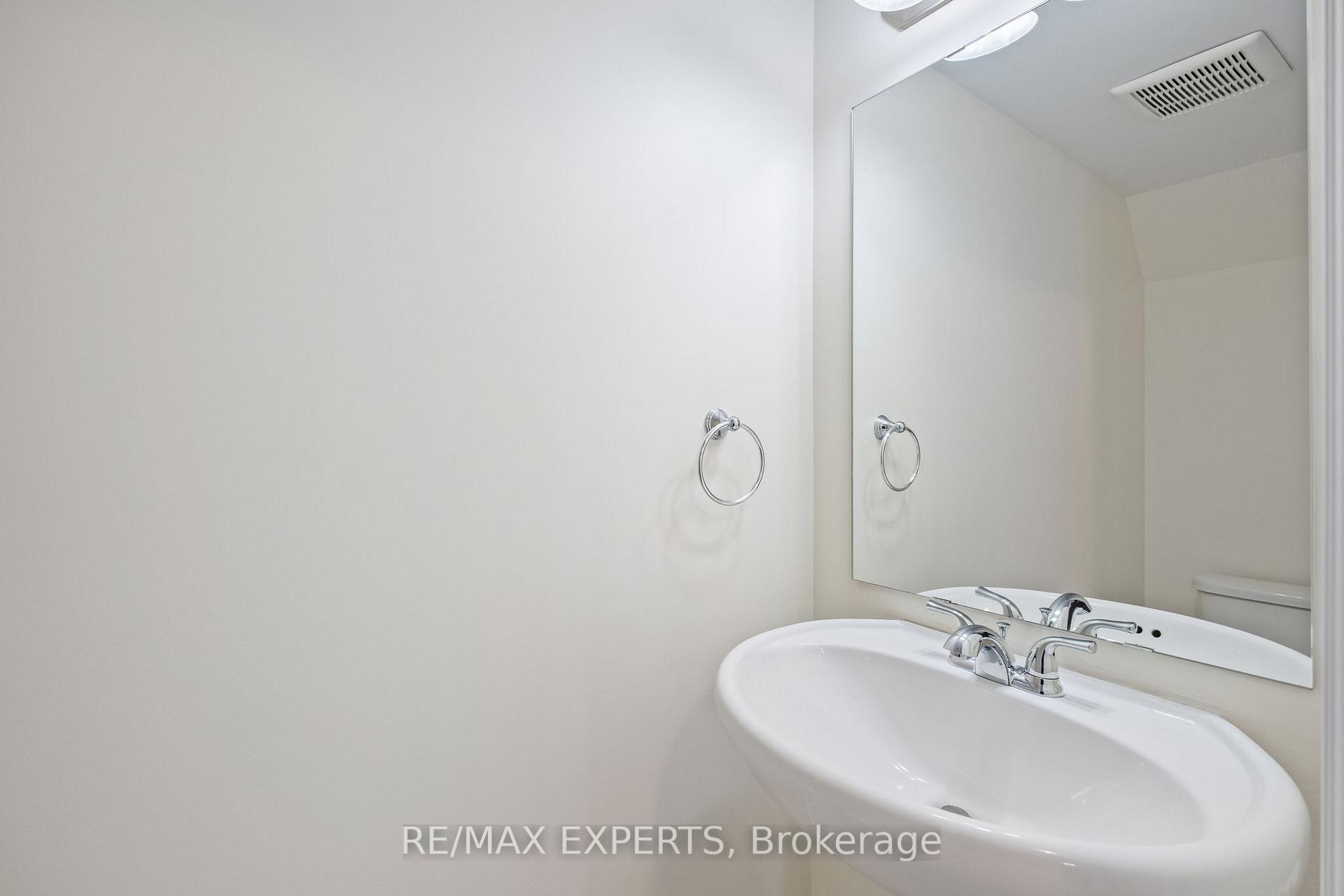 Photo 18 of Unit 204, 10 Dunsheath Way, Markham, Cornell — HOMEH