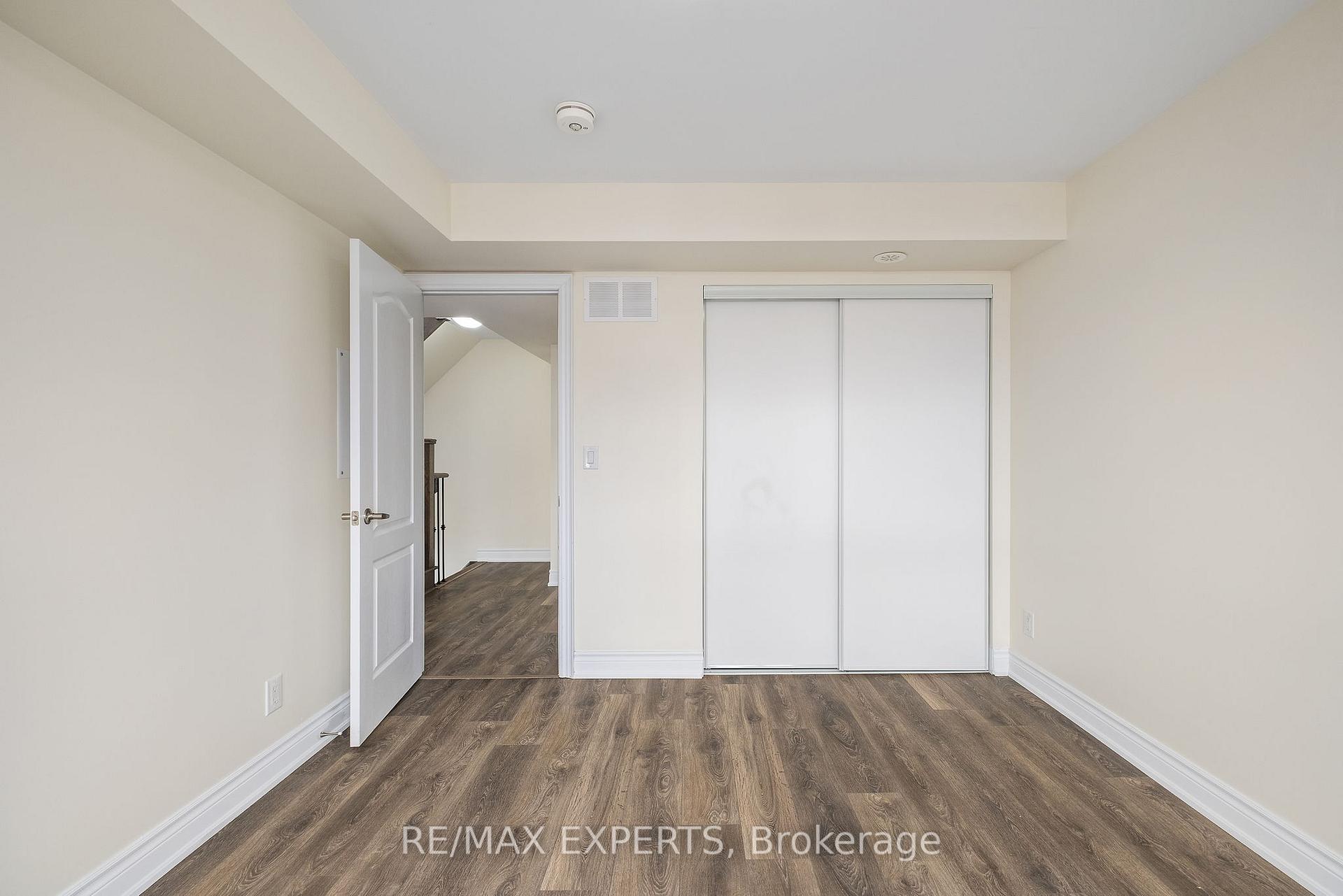 Photo 25 of Unit 204, 10 Dunsheath Way, Markham, Cornell — HOMEH