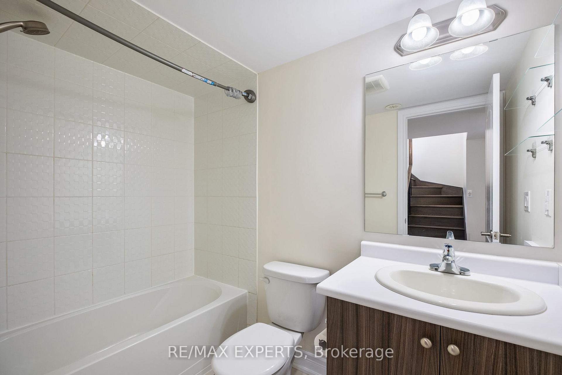 Photo 26 of Unit 204, 10 Dunsheath Way, Markham, Cornell — HOMEH