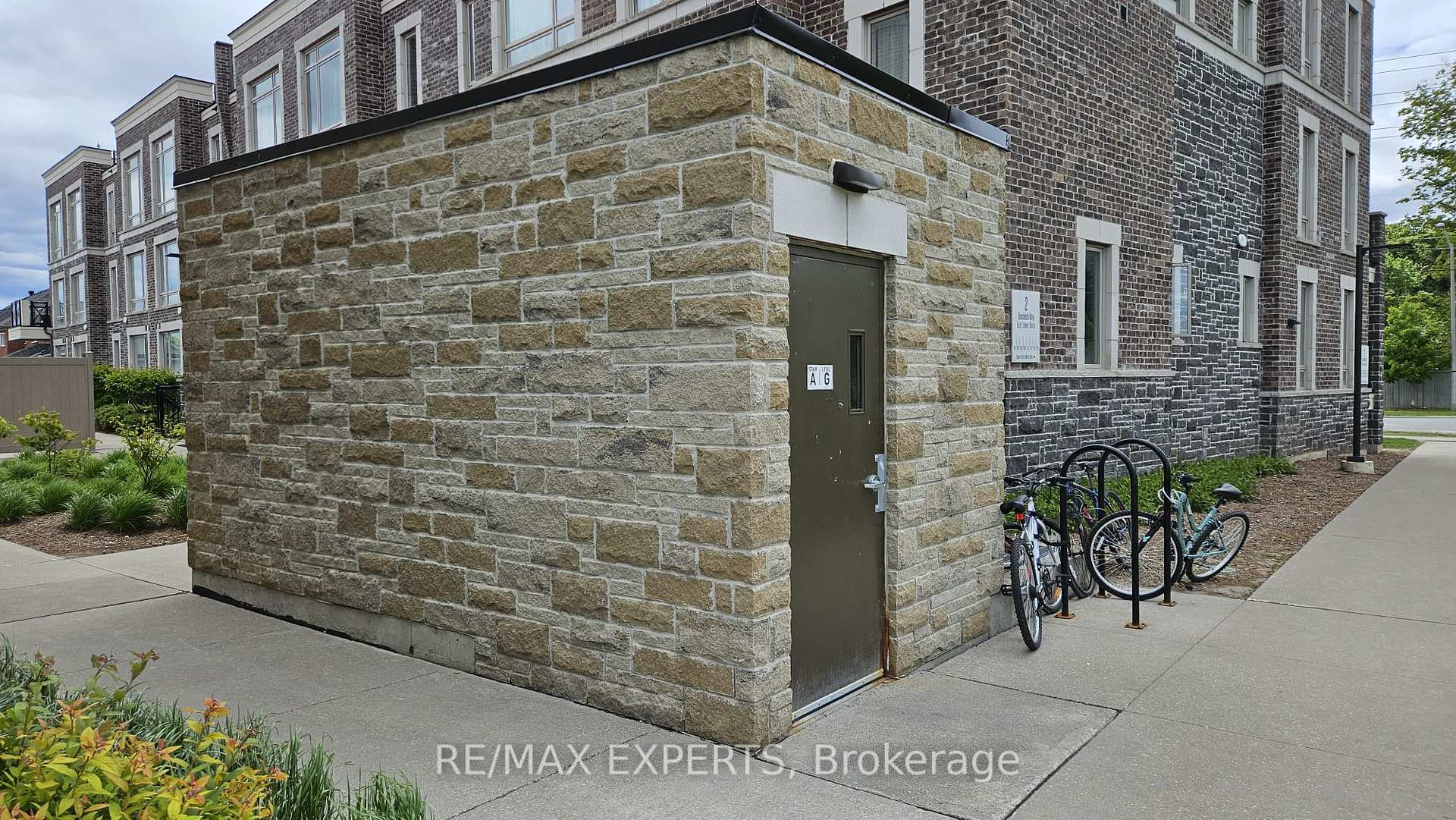 Photo 38 of Unit 204, 10 Dunsheath Way, Markham, Cornell — HOMEH