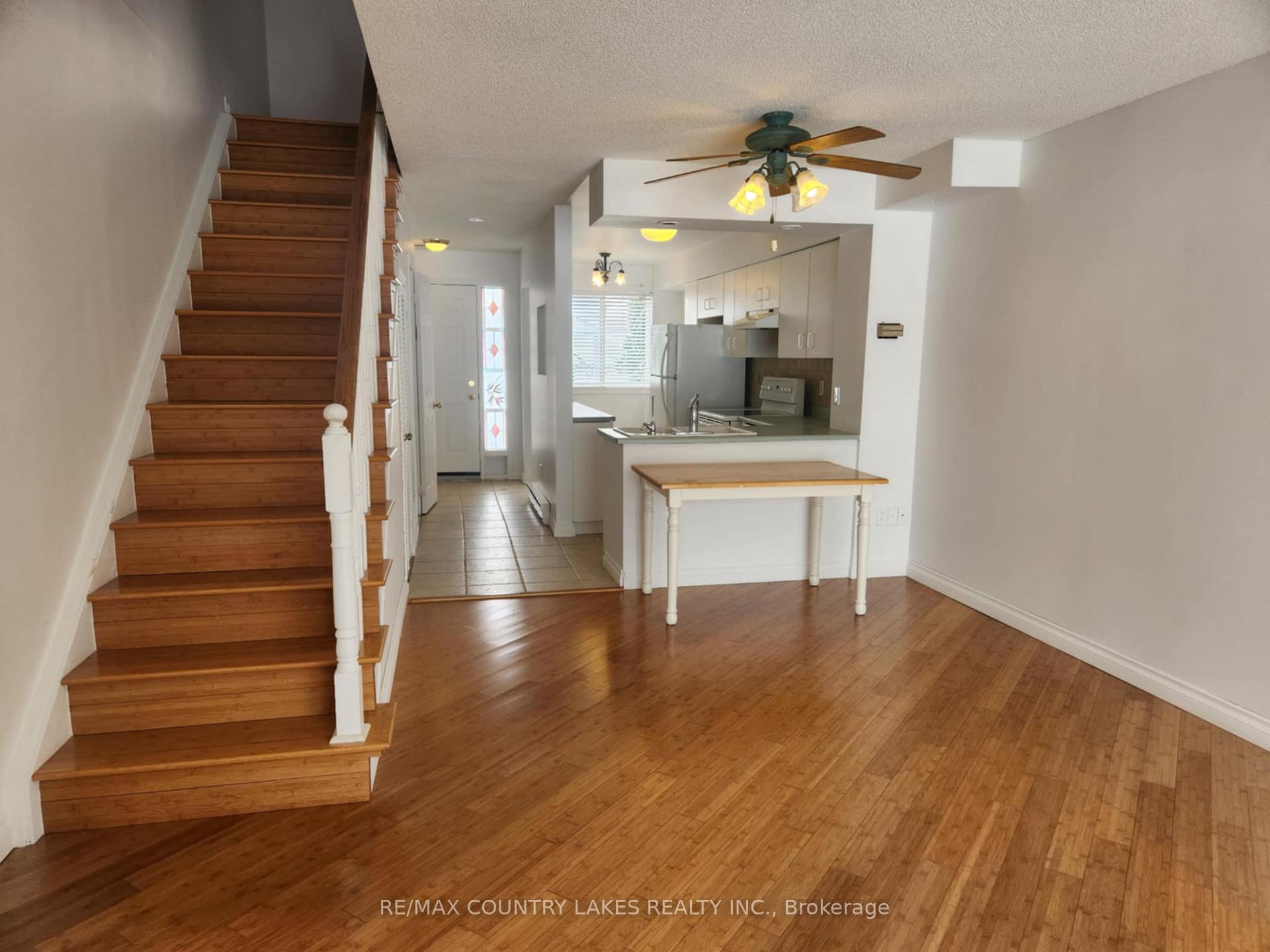 Photo 10 of Unit 8, 10 Laguna Parkway, Ramara, Brechin — HOMEH