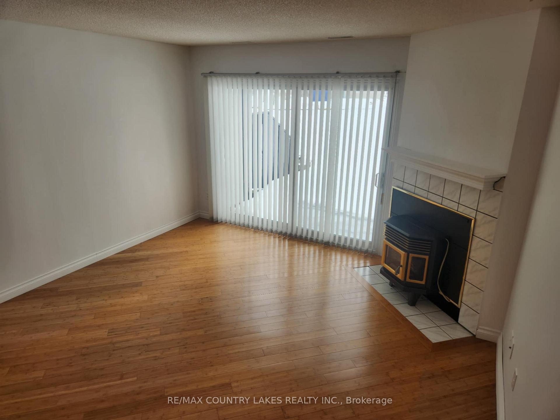 Photo 14 of Unit 8, 10 Laguna Parkway, Ramara, Brechin — HOMEH