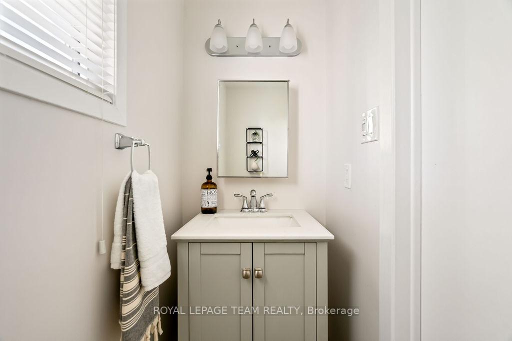 Photo 20 of Unit A, 177 Valley Stream Drive, Ottawa, Leslie Park — HOMEH