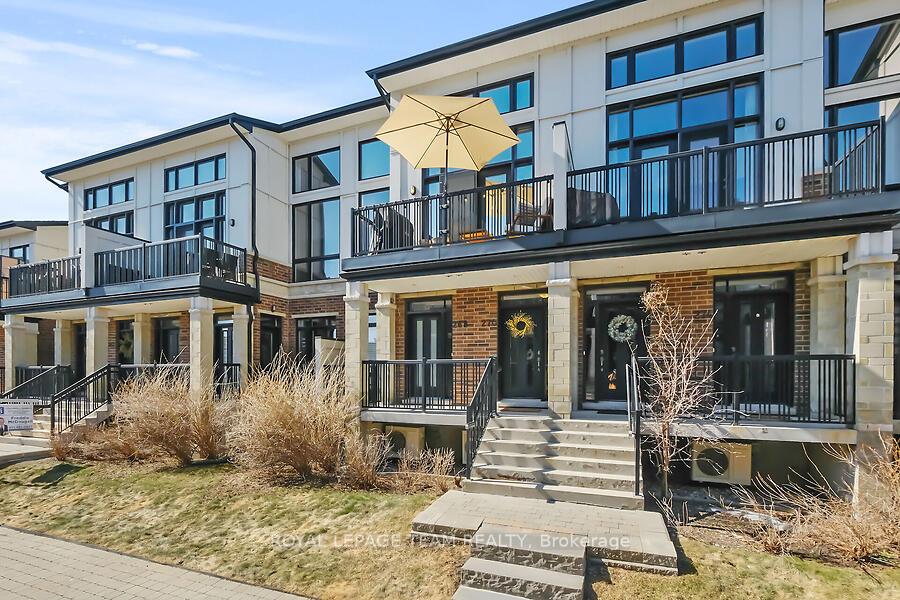 Front of 270 Pembina Private