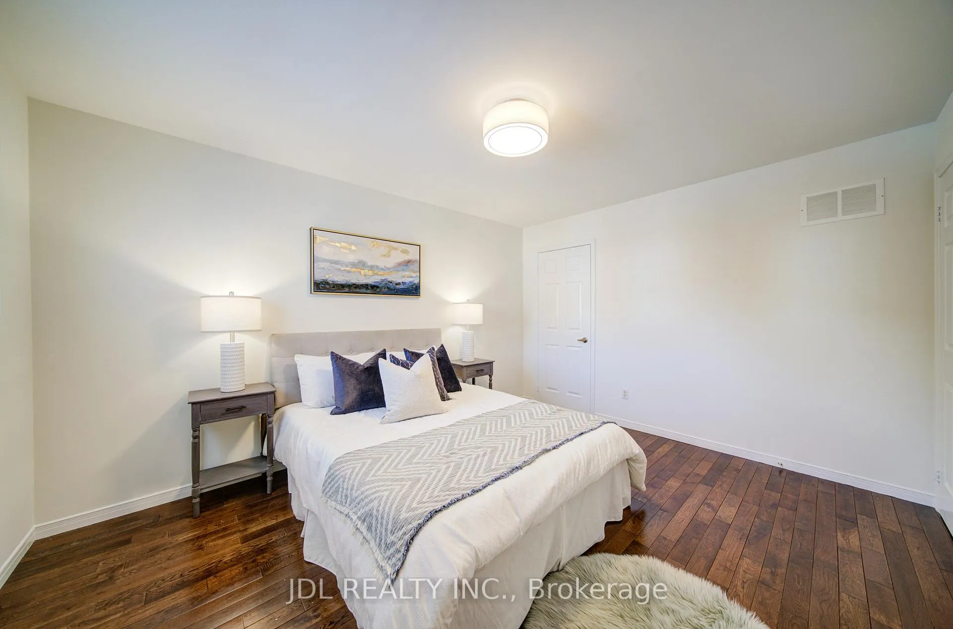 Photo 23 of 50 Summitcrest Drive, Richmond Hill, Devonsleigh — HOMEH
