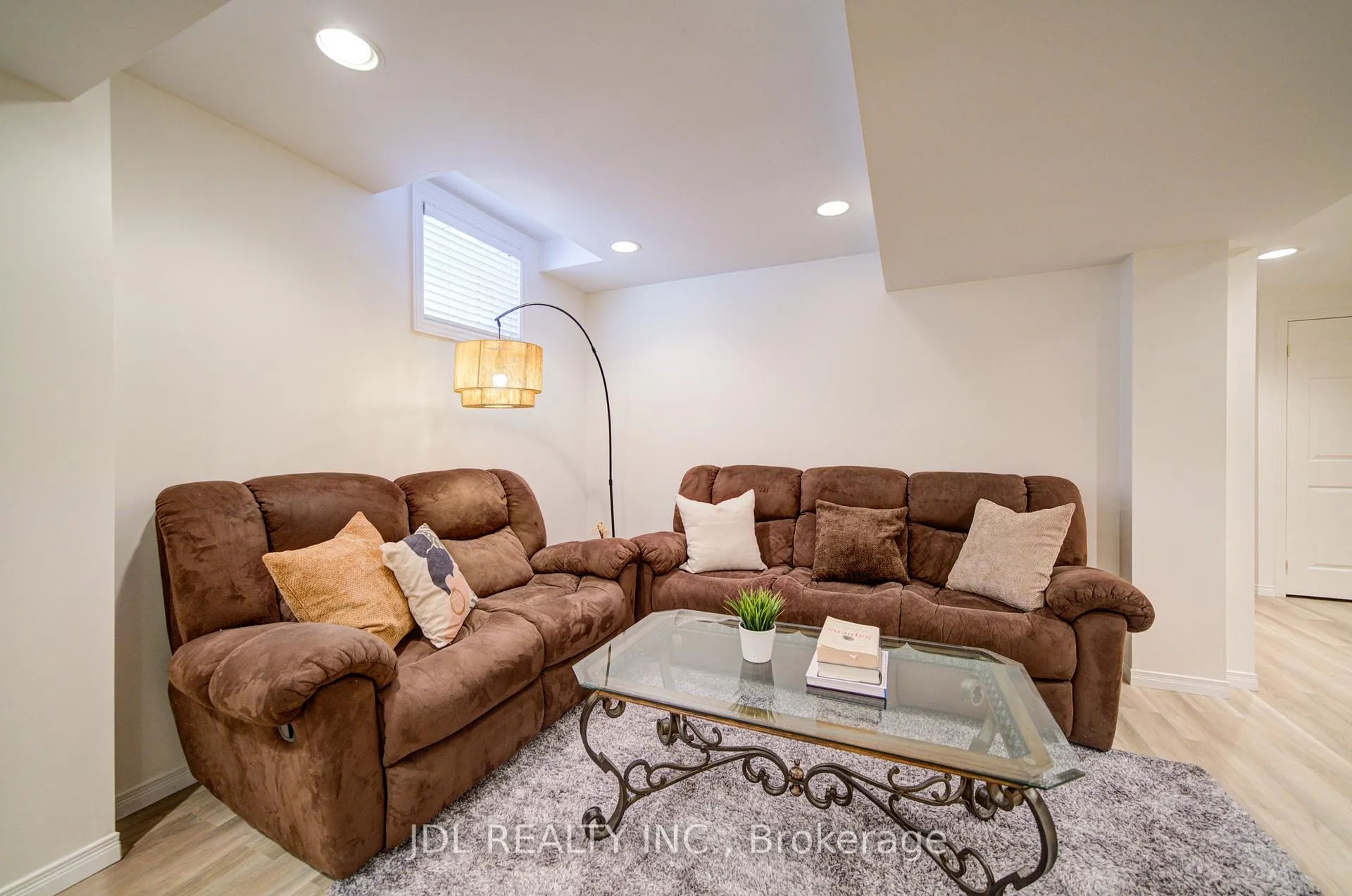Photo 40 of 50 Summitcrest Drive, Richmond Hill, Devonsleigh — HOMEH
