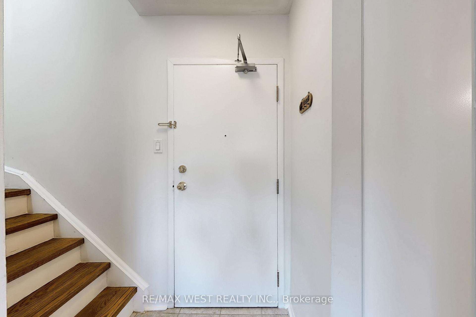 Photo 9 of Unit C212, 110 Cornell Park Avenue, Markham, Cornell — HOMEH