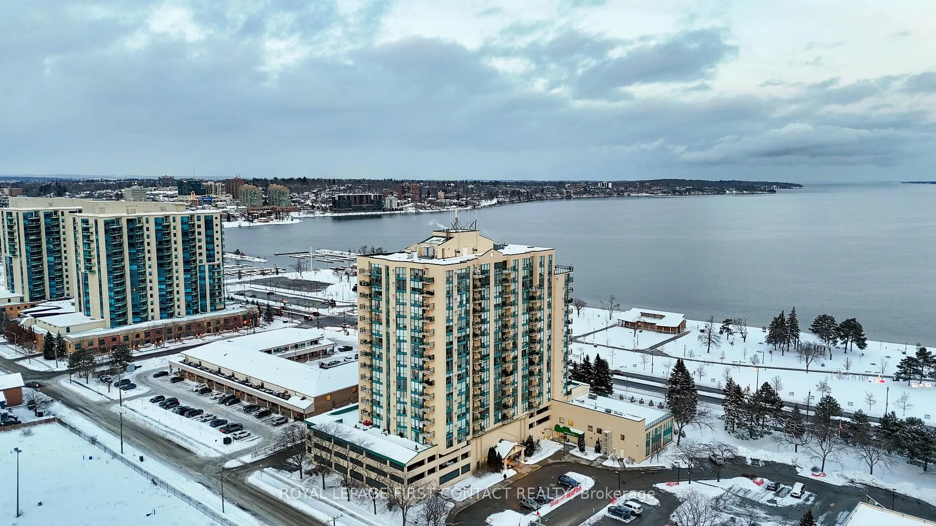 Photo 1 of Unit 902, 65 Ellen Street, Barrie, City Centre — HOMEH