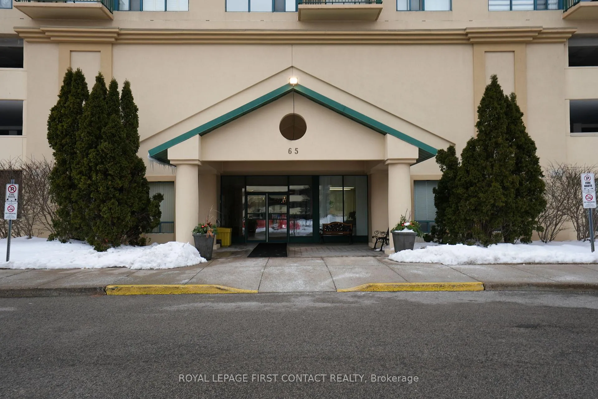 Photo 5 of Unit 902, 65 Ellen Street, Barrie, City Centre — HOMEH