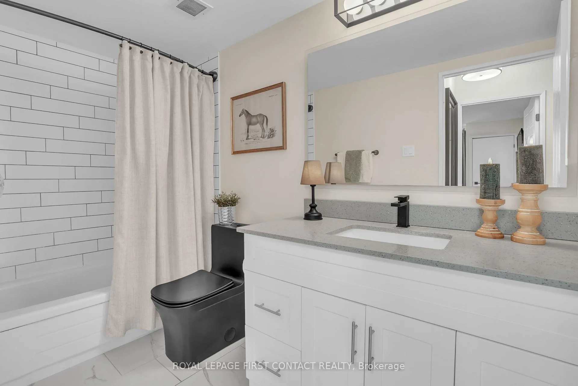 Photo 28 of Unit 902, 65 Ellen Street, Barrie, City Centre — HOMEH