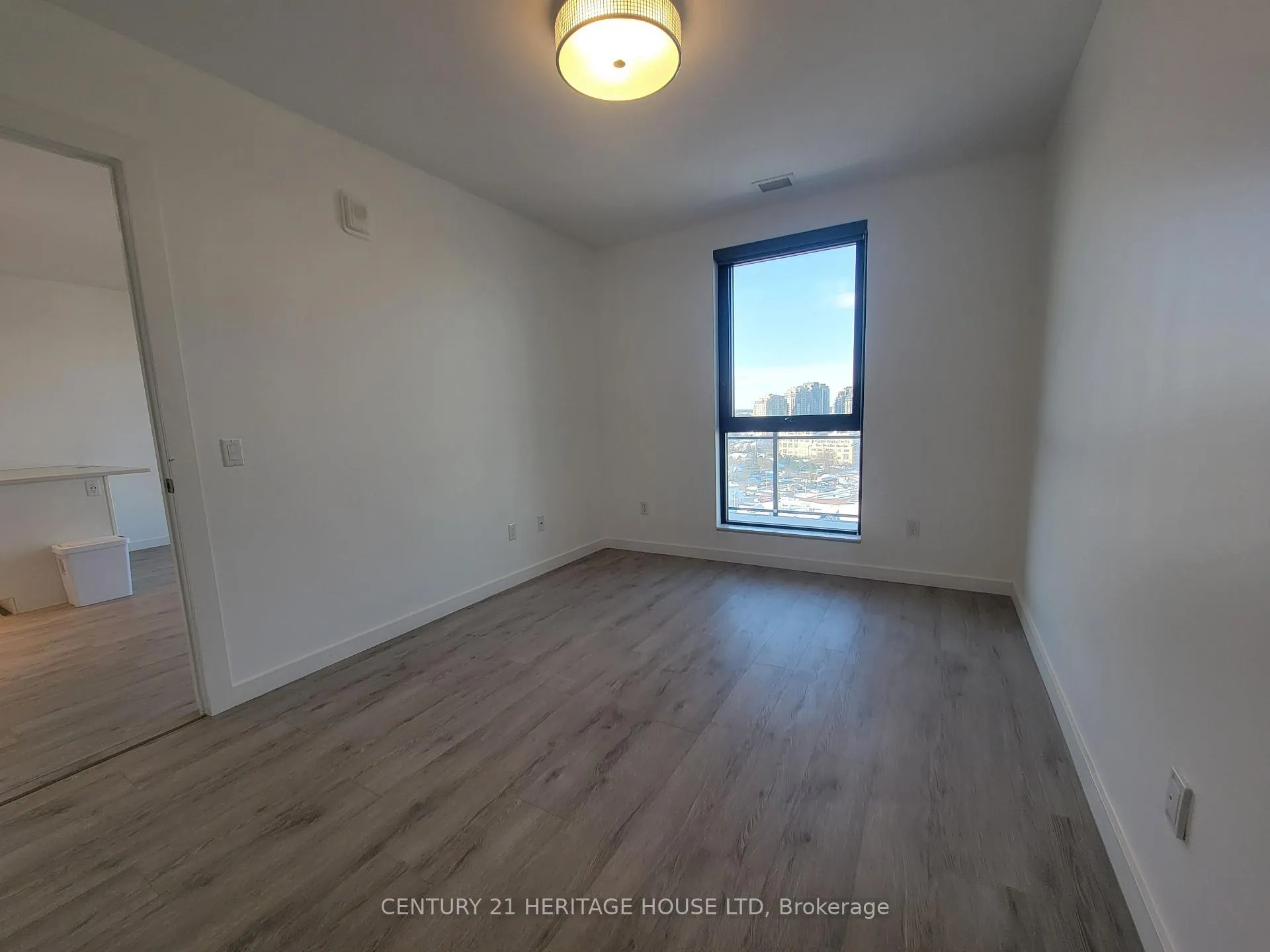 Photo 13 of Unit 1311, 181 King Street S, Waterloo — HOMEH