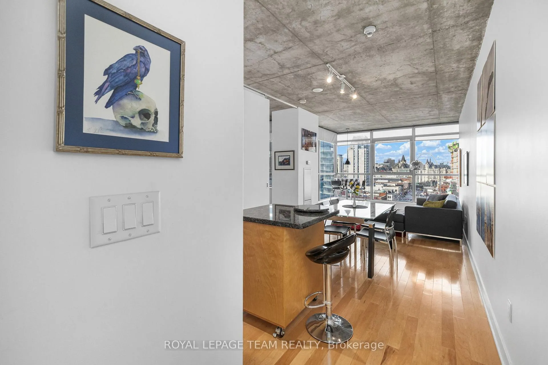 Photo 5 of Unit 1207, 179 George Street, Ottawa, Lower Town/Byward Market — HOMEH