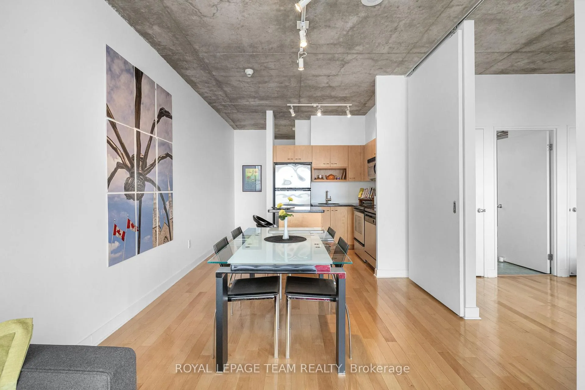 Photo 13 of Unit 1207, 179 George Street, Ottawa, Lower Town/Byward Market — HOMEH