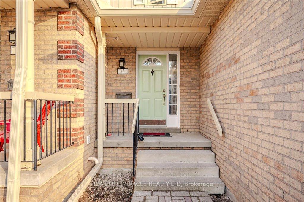 Photo 5 of Unit 45, 302 College Avenue W, Guelph, Dovercliffe Park/Old University — HOMEH