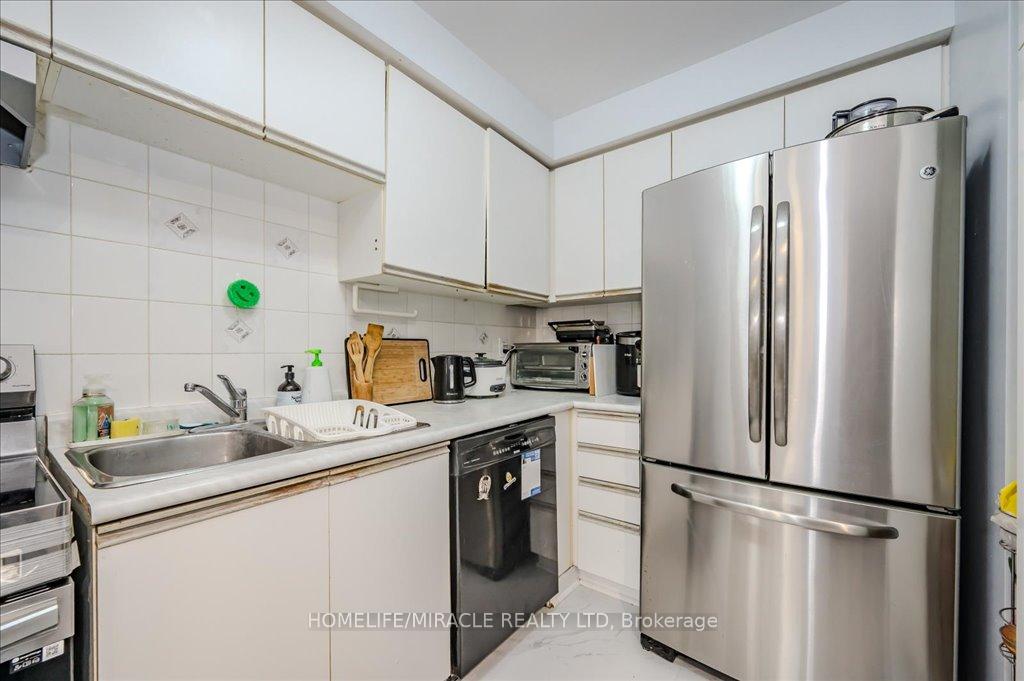 Photo 13 of Unit 45, 302 College Avenue W, Guelph, Dovercliffe Park/Old University — HOMEH