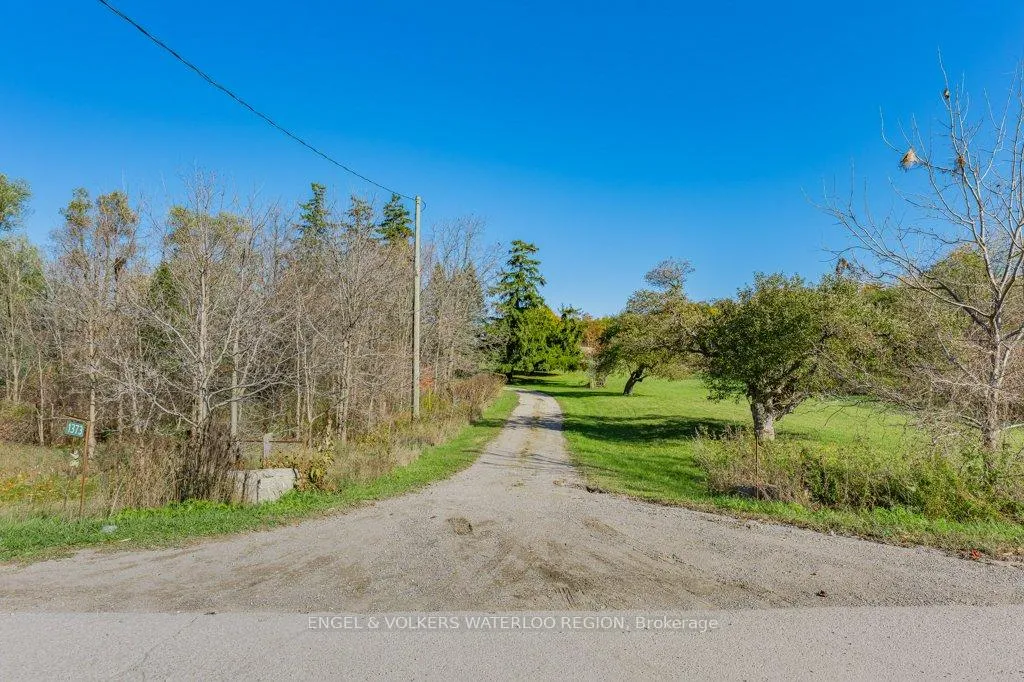 Photo 2 of 1373 Edworthy Side Road, North Dumfries — HOMEH