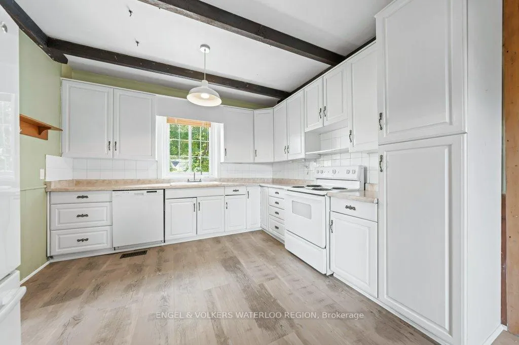 Photo 18 of 1373 Edworthy Side Road, North Dumfries — HOMEH