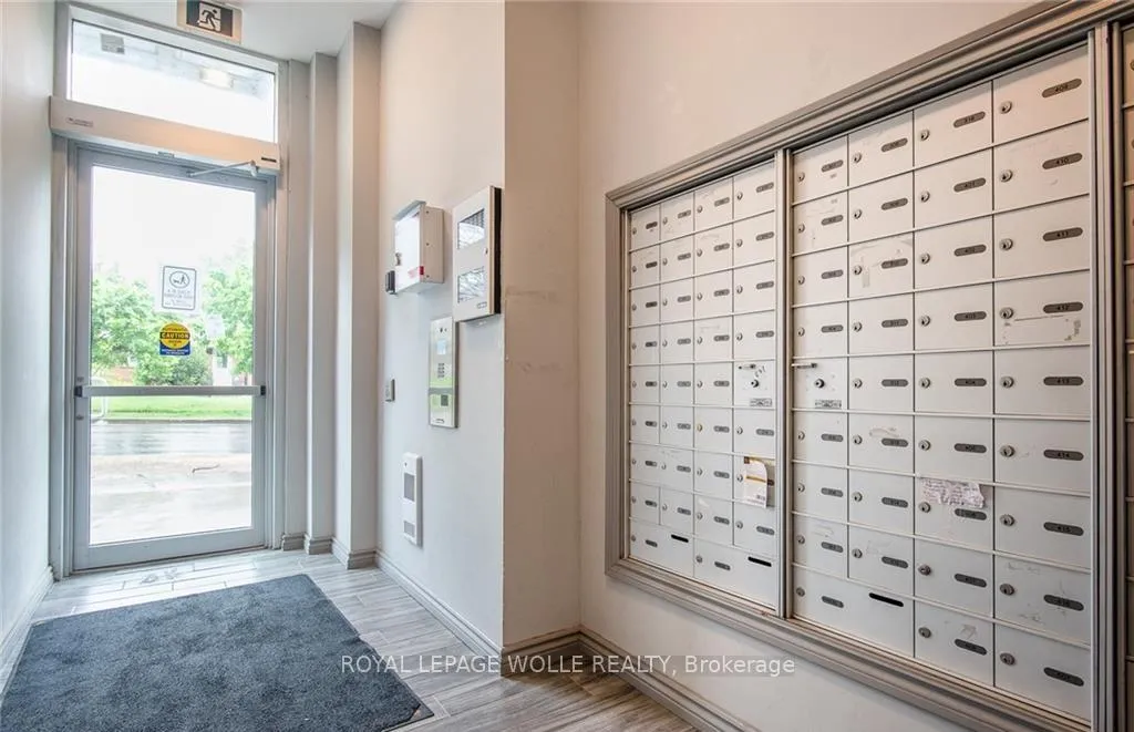 Photo 6 of Unit 609F, 275 Larch Street, Waterloo — HOMEH