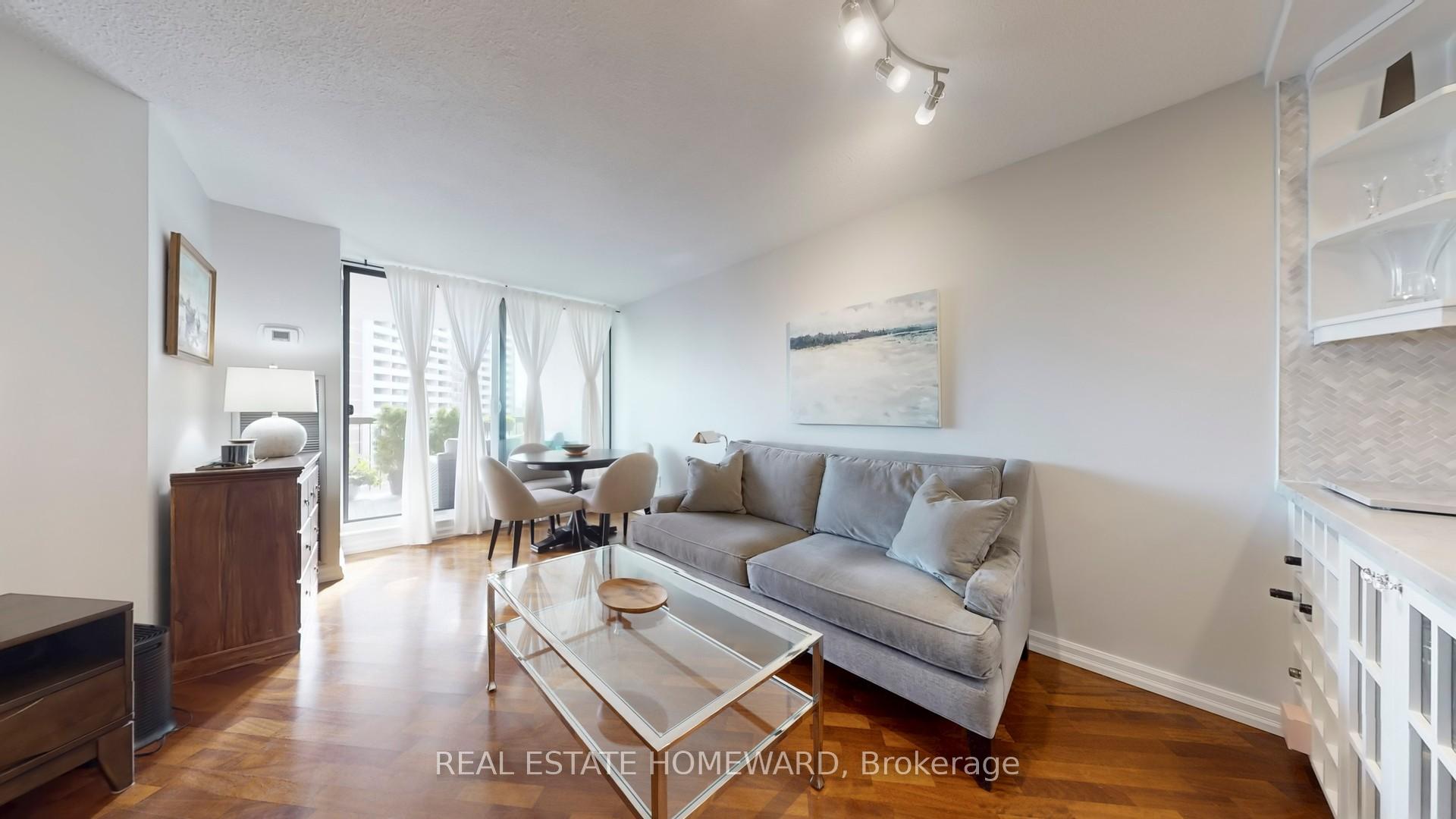 Photo 10 of Unit 920, 77 Maitland Place, Toronto, Cabbagetown-South St. James Town — HOMEH