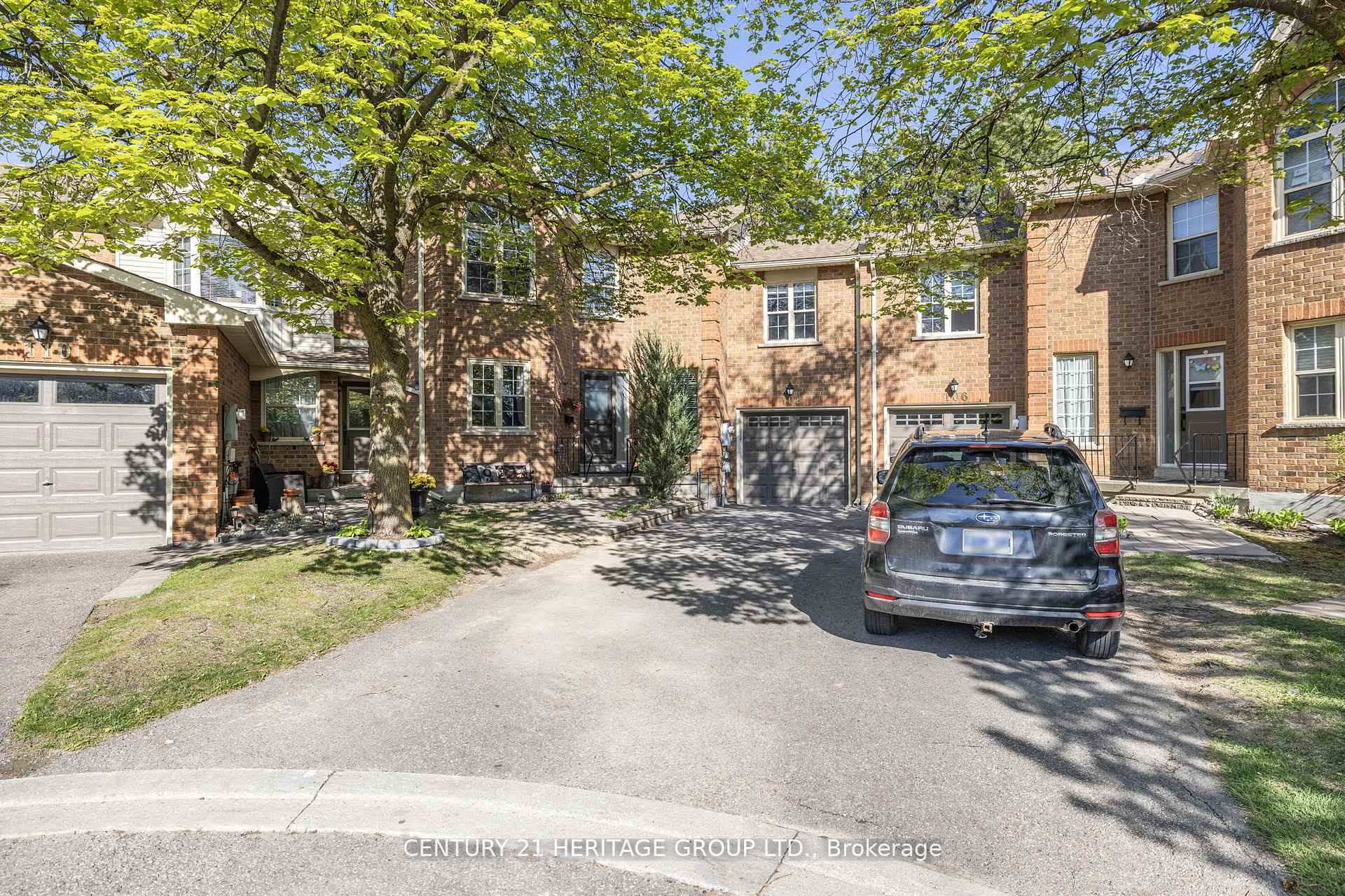 Photo 4 of Unit 44, 108 Ashley Place, Aurora, Aurora Village — HOMEH