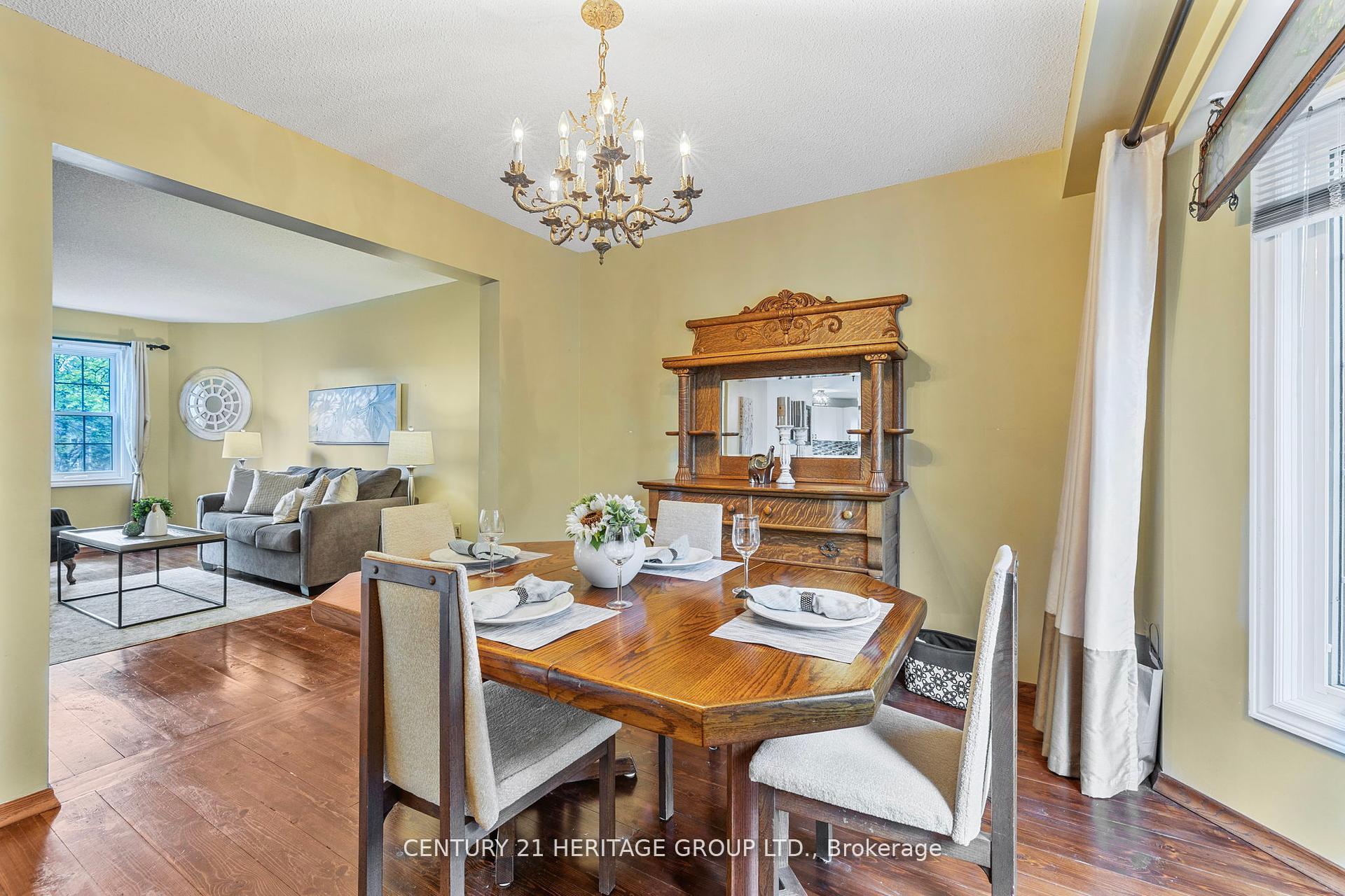 Photo 19 of Unit 44, 108 Ashley Place, Aurora, Aurora Village — HOMEH