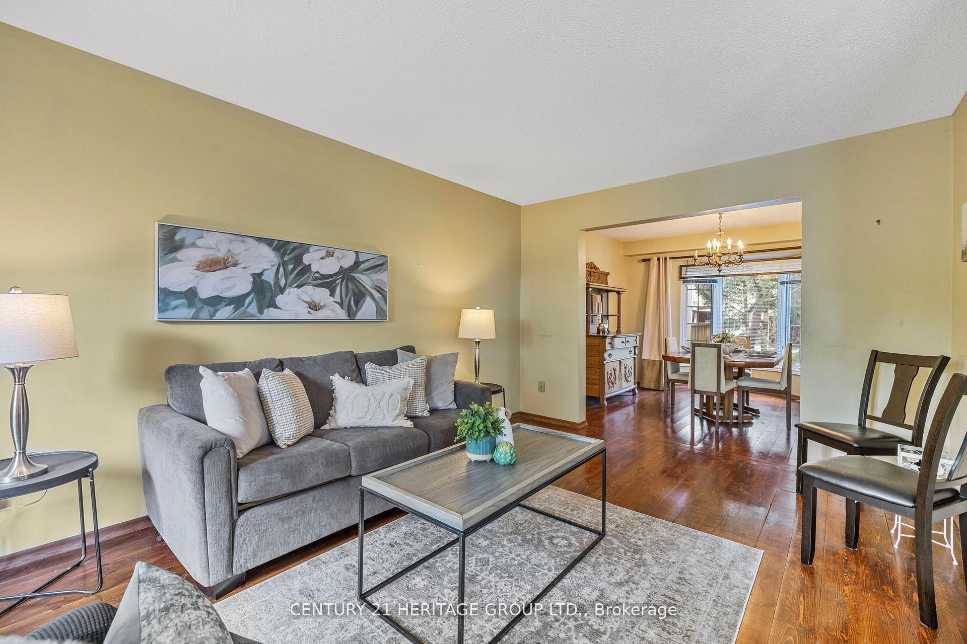 Photo 25 of Unit 44, 108 Ashley Place, Aurora, Aurora Village — HOMEH