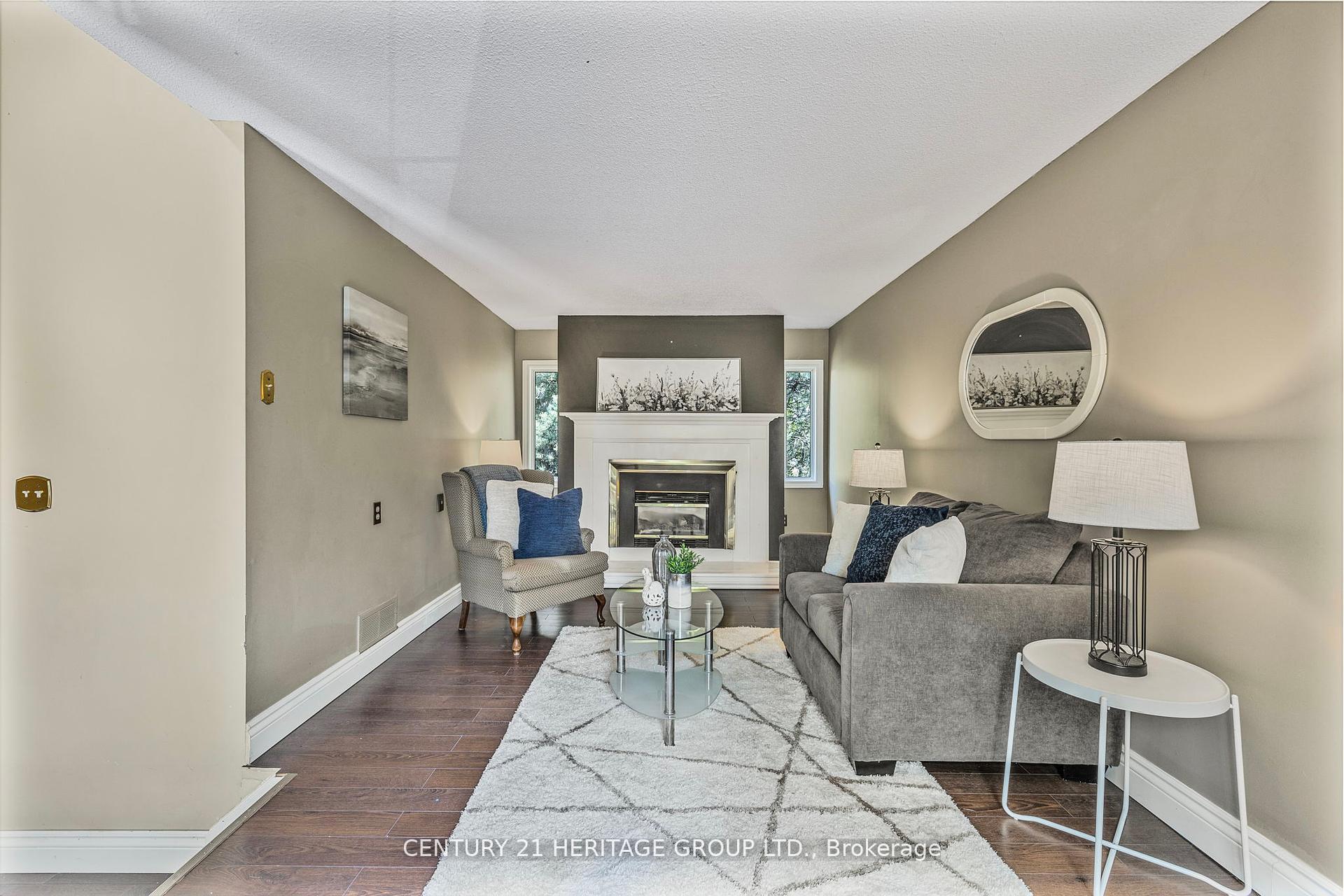 Photo 28 of Unit 44, 108 Ashley Place, Aurora, Aurora Village — HOMEH