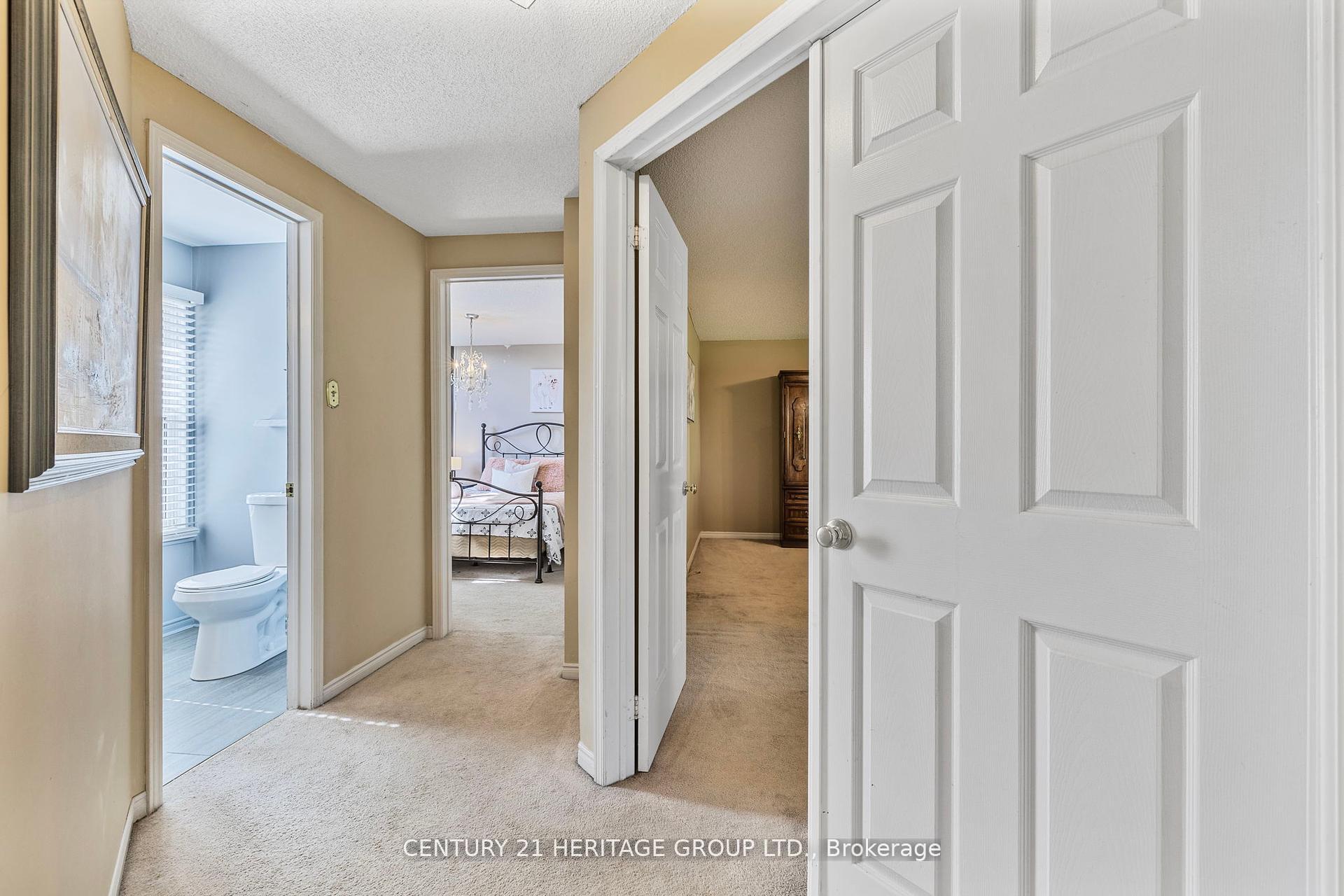 Photo 32 of Unit 44, 108 Ashley Place, Aurora, Aurora Village — HOMEH