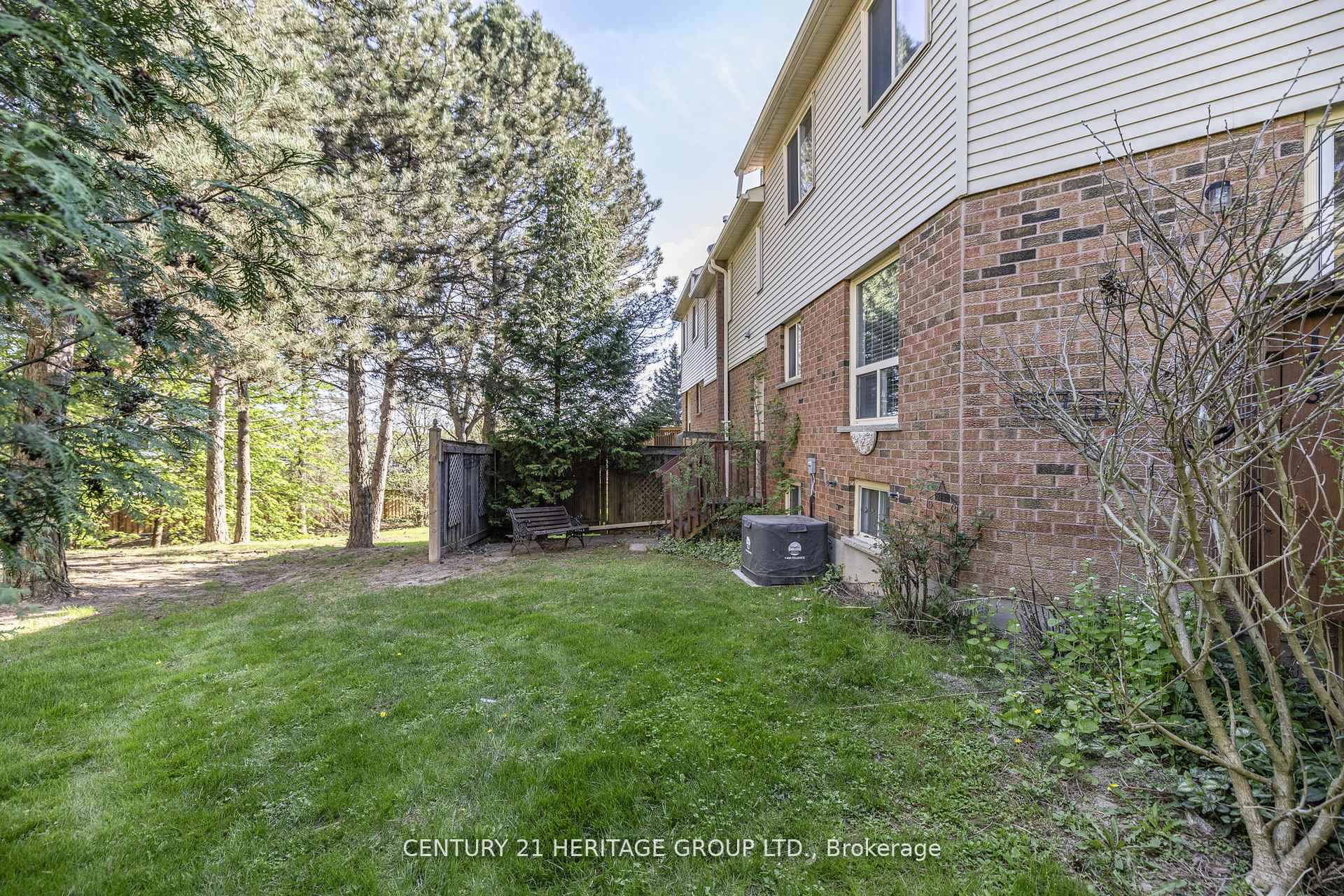 Photo 46 of Unit 44, 108 Ashley Place, Aurora, Aurora Village — HOMEH